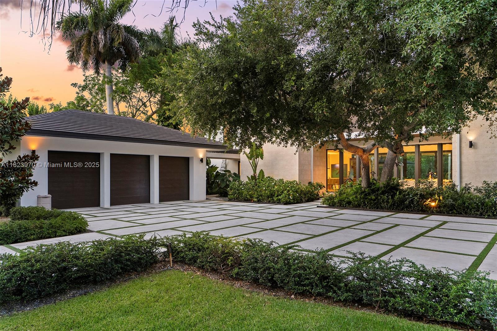 8875 SW 61st Ct, Pinecrest, Florida image 3