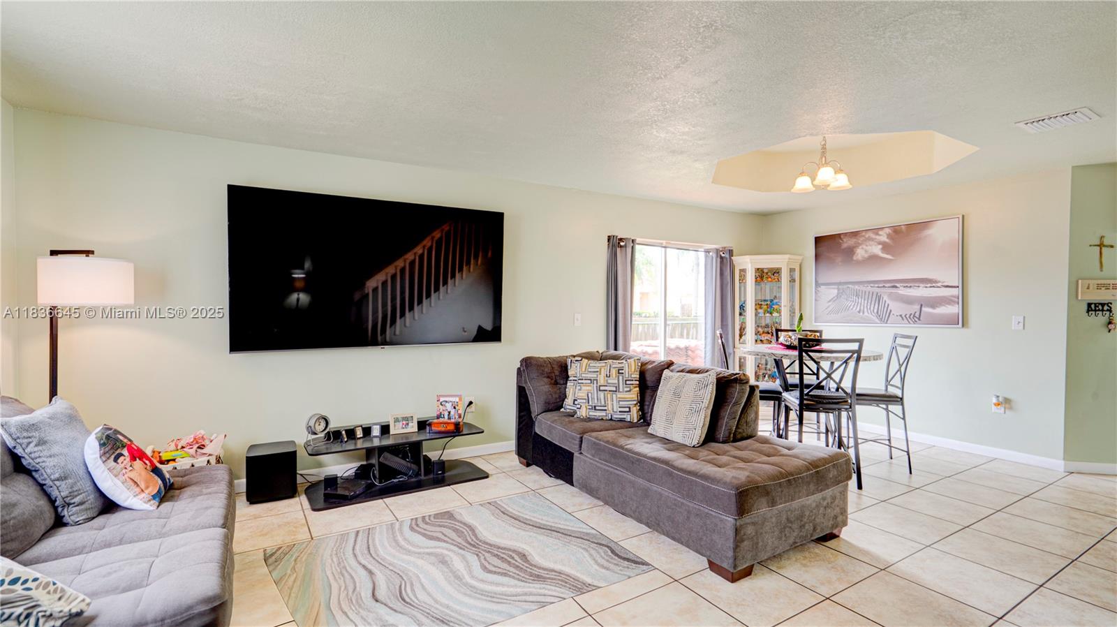 8740 SW 214th Ter, Cutler Bay, Florida image 13