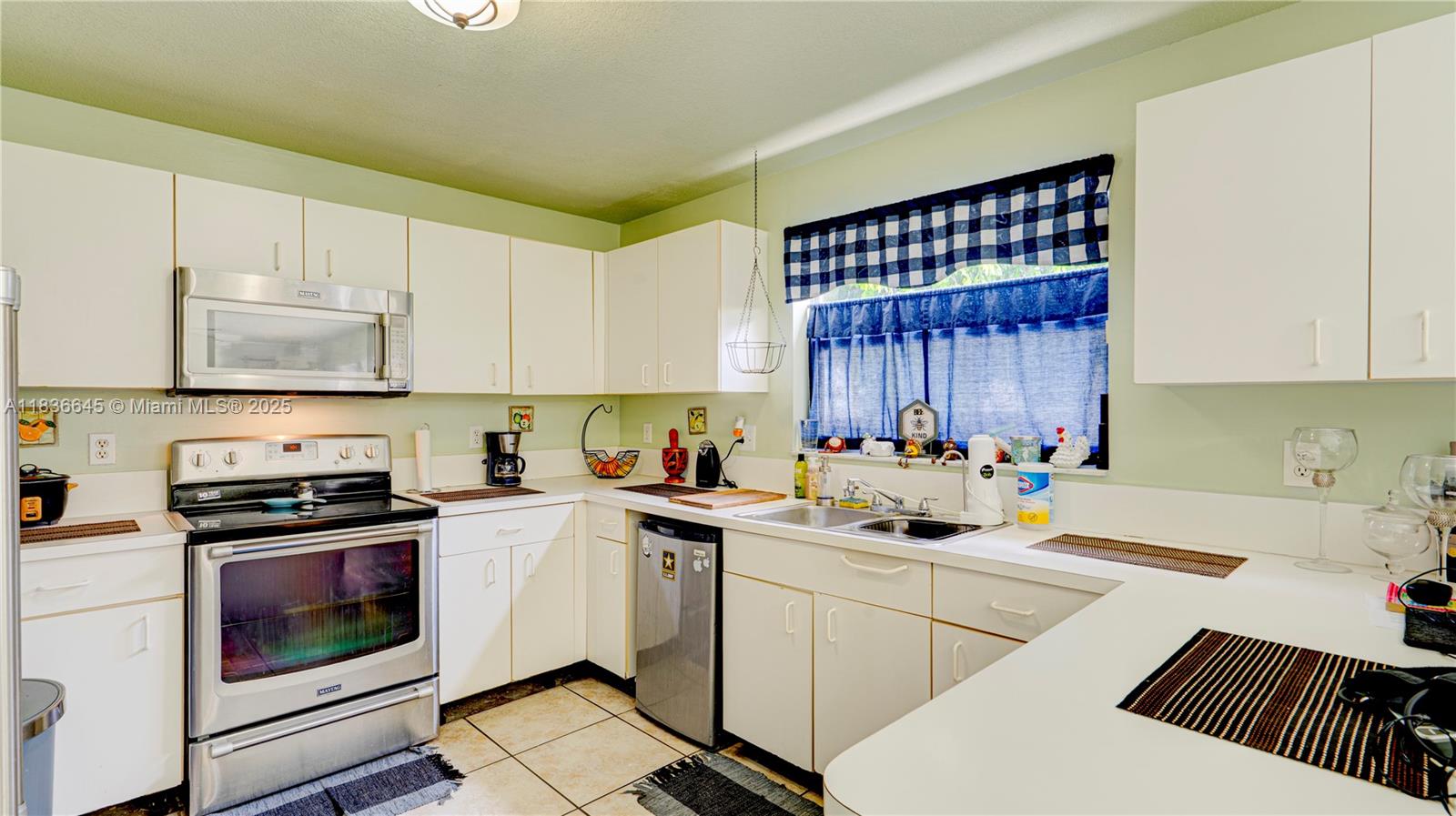8740 SW 214th Ter, Cutler Bay, Florida image 20