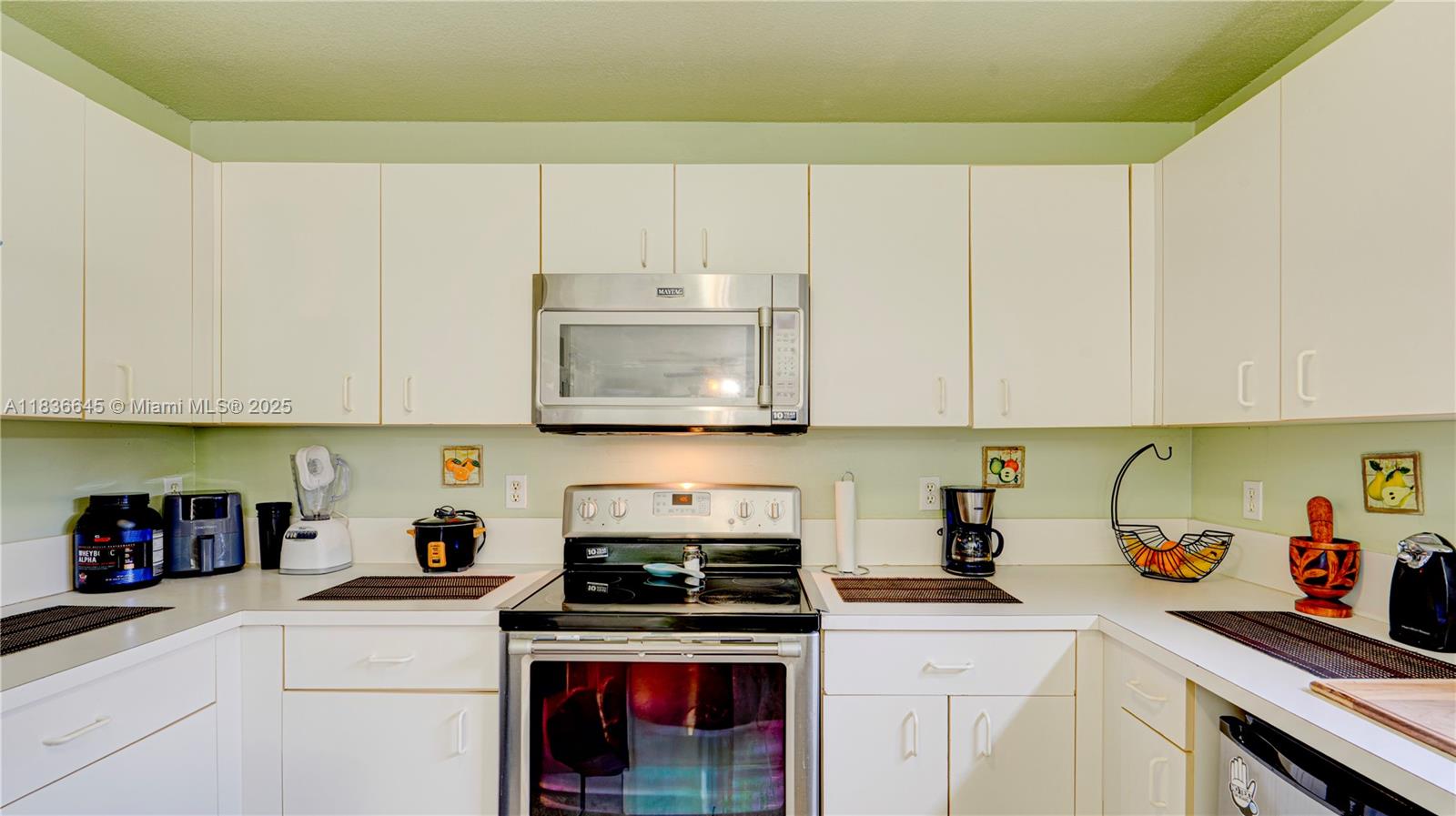 8740 SW 214th Ter, Cutler Bay, Florida image 21