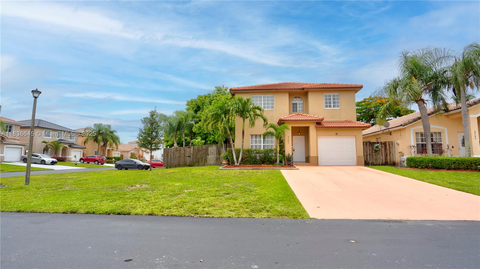 8740 SW 214th Ter, Cutler Bay, Florida image 3