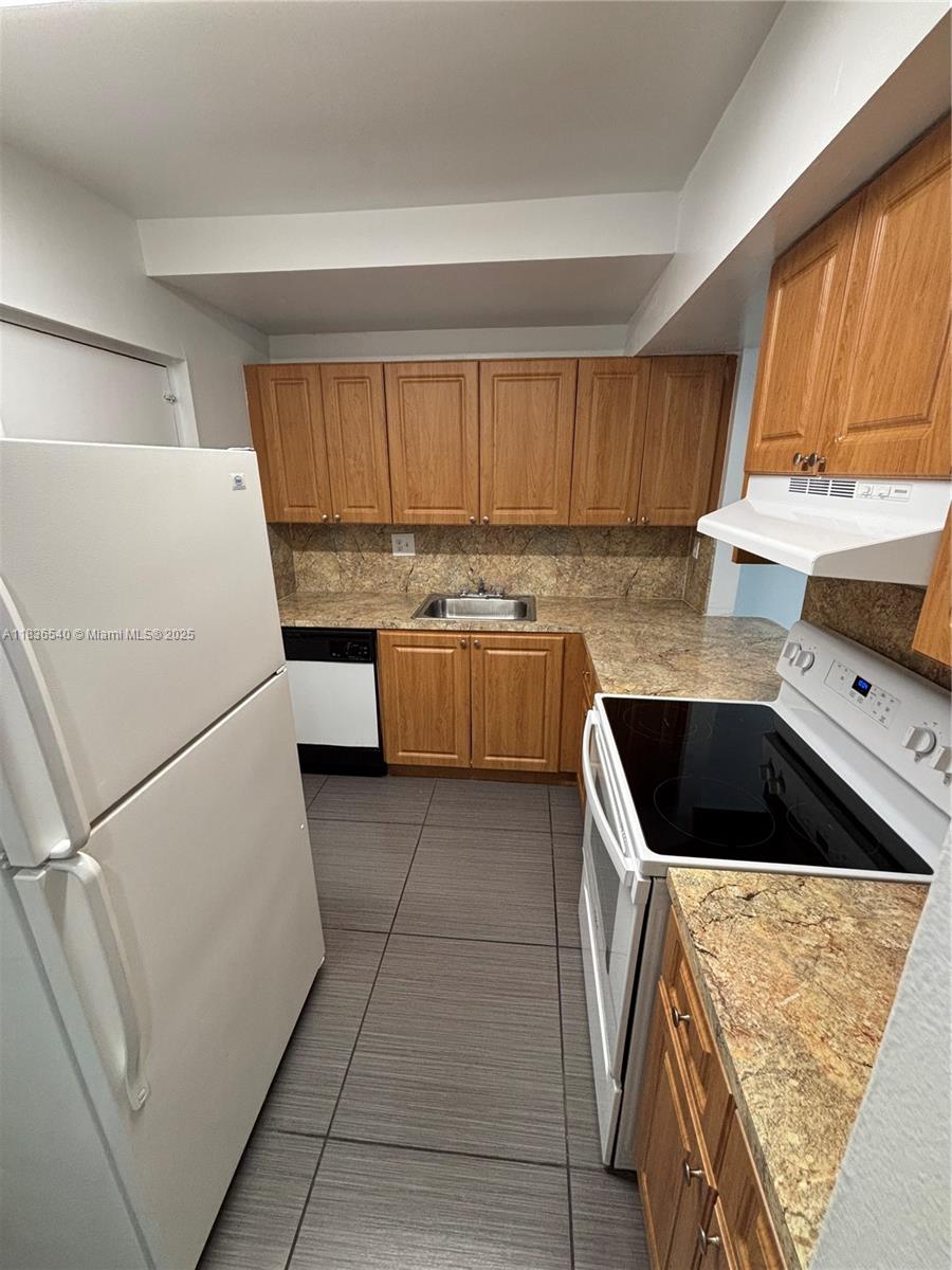 Property photo # 0