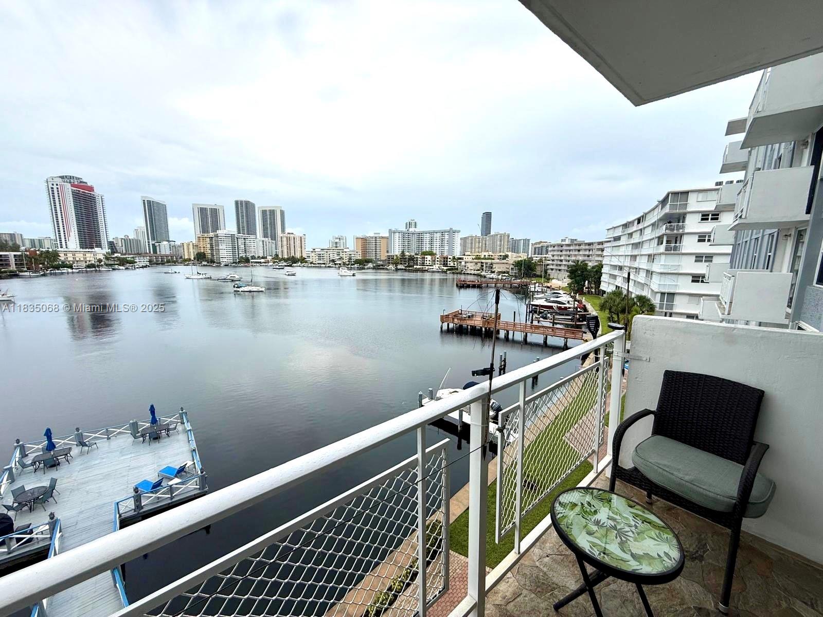 430 Golden Isles Dr #504, Hallandale Beach, Florida image 35