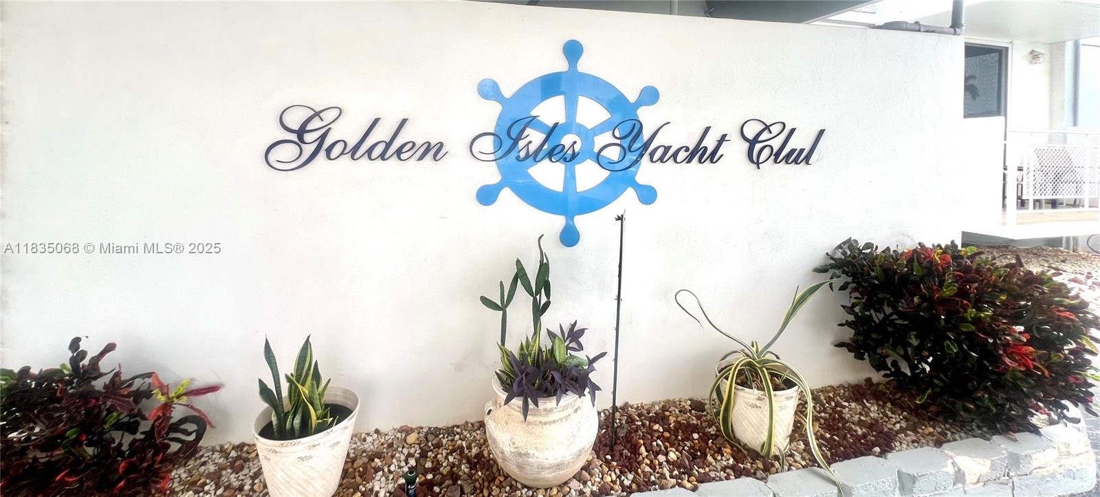 430 Golden Isles Dr #504, Hallandale Beach, Florida image 37