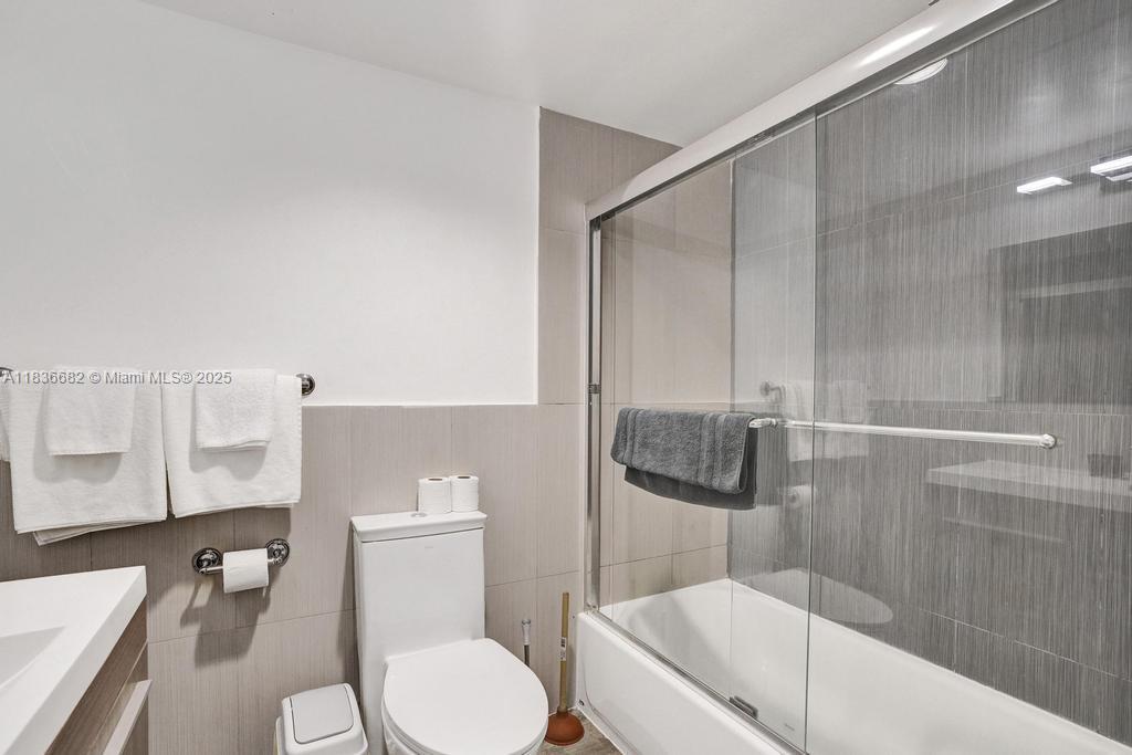 834 Ocean Dr #306, Miami Beach, Florida image 16