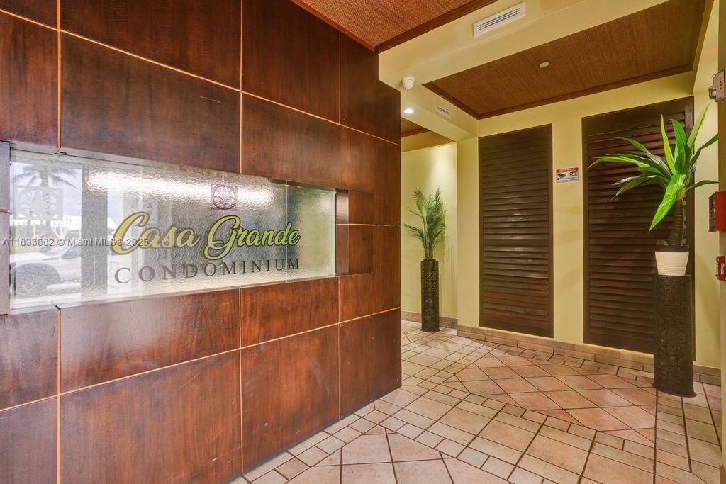 834 Ocean Dr #306, Miami Beach, Florida image 19