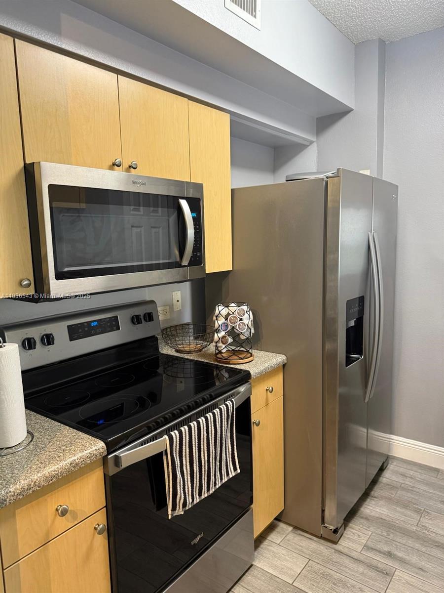 Property photo # 4