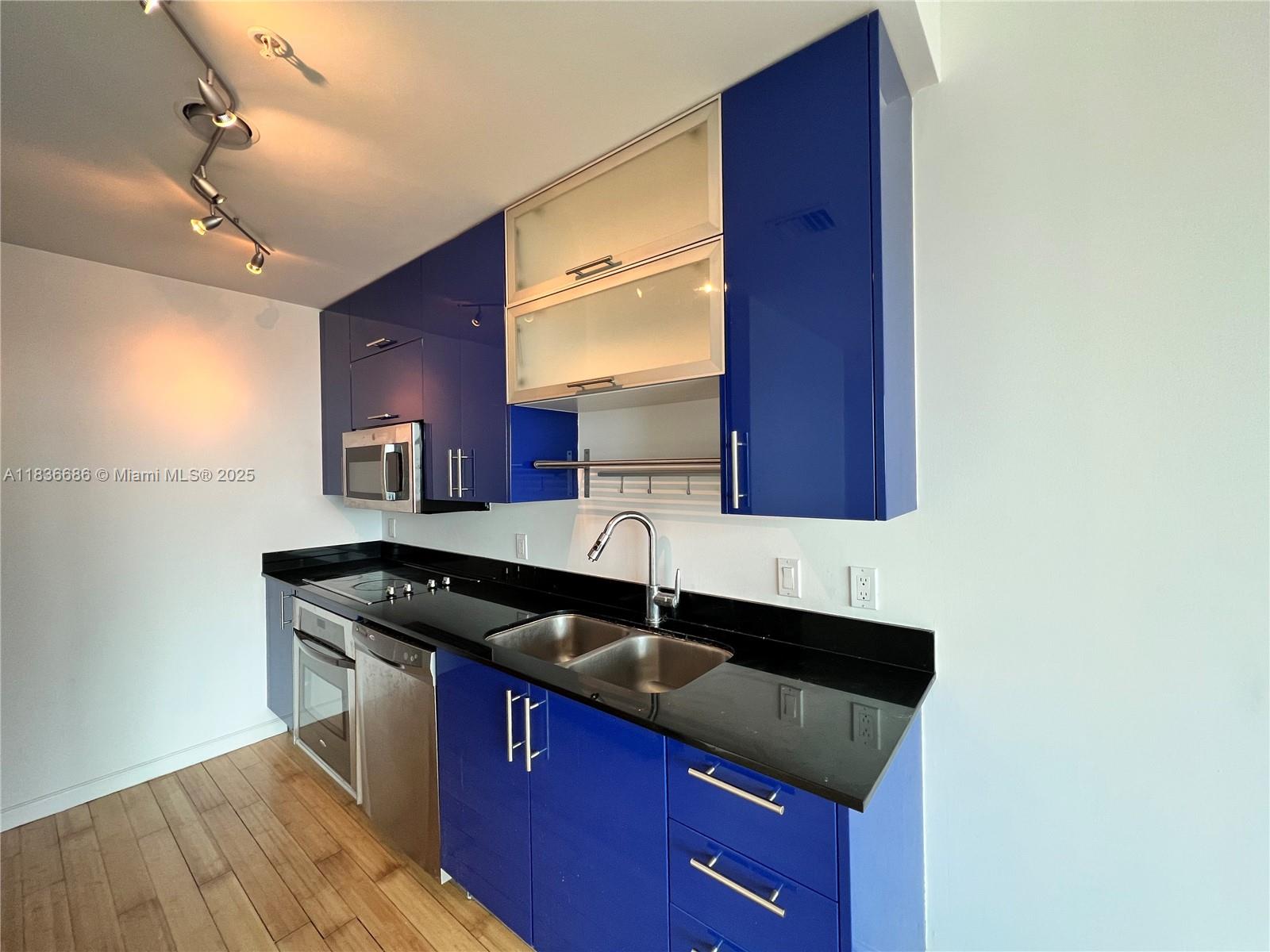 Property photo # 6