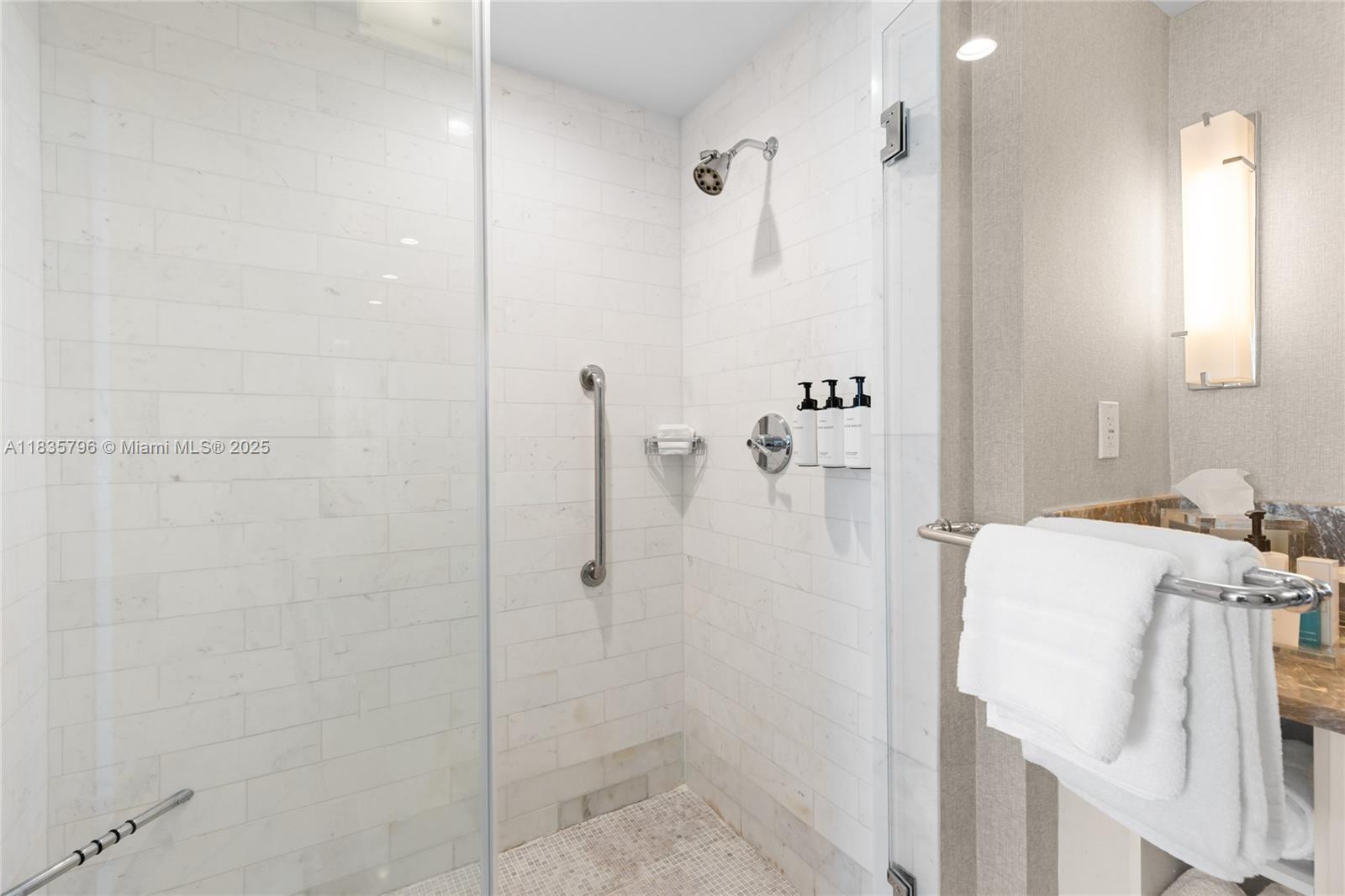 551 N Fort Lauderdale Beach Blvd #H1401, Fort Lauderdale, Florida image 18