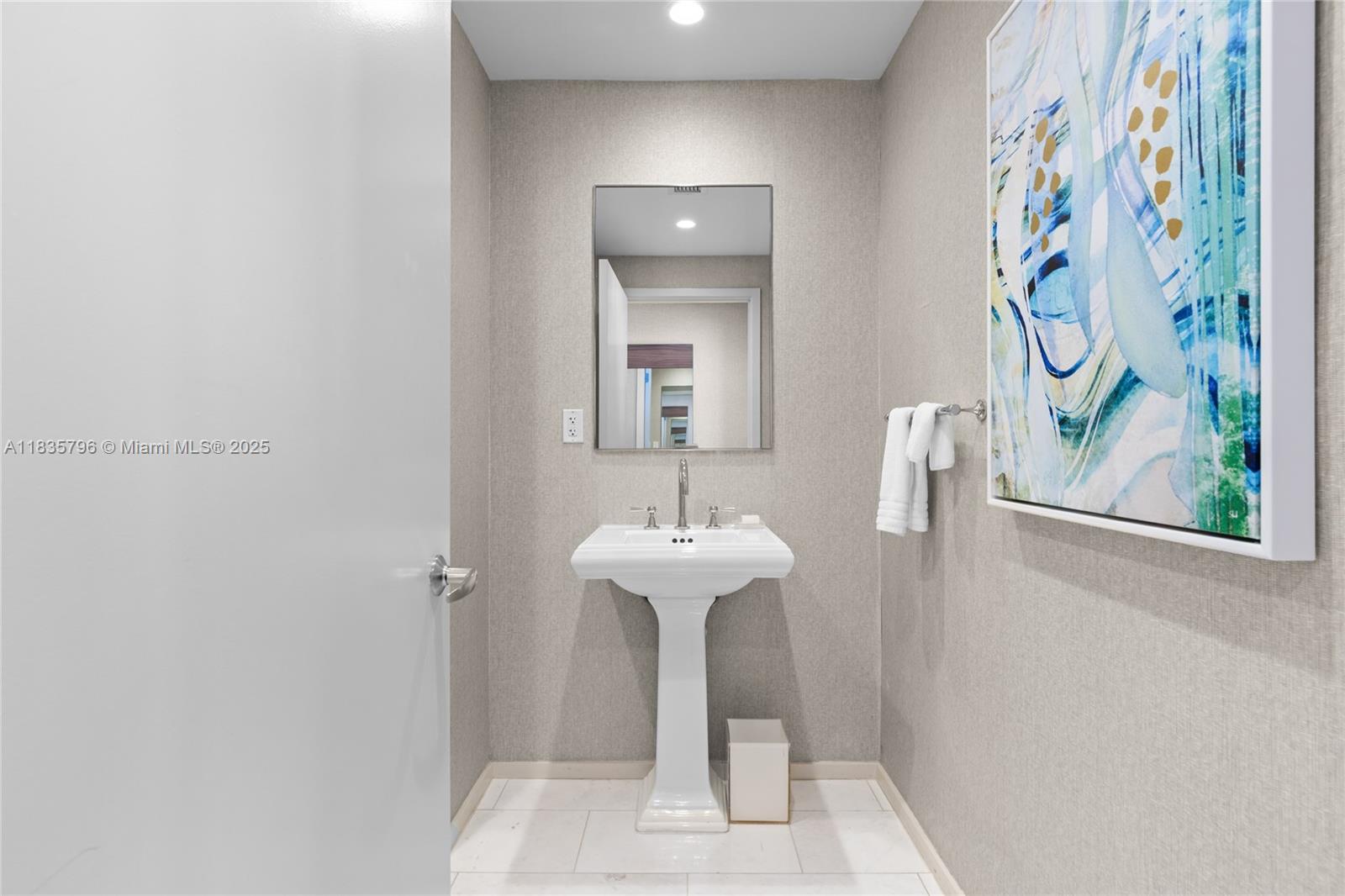 551 N Fort Lauderdale Beach Blvd #H1401, Fort Lauderdale, Florida image 25