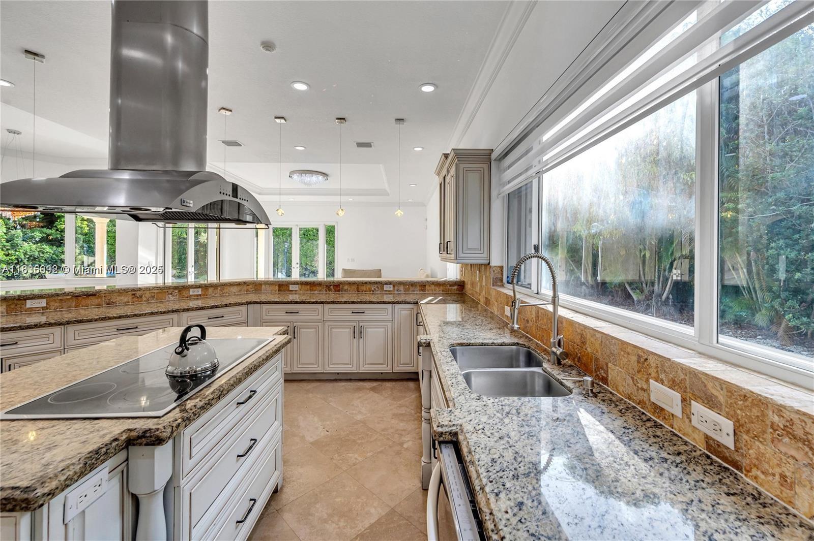 13400 SW 83rd Ave, Pinecrest, Florida image 15