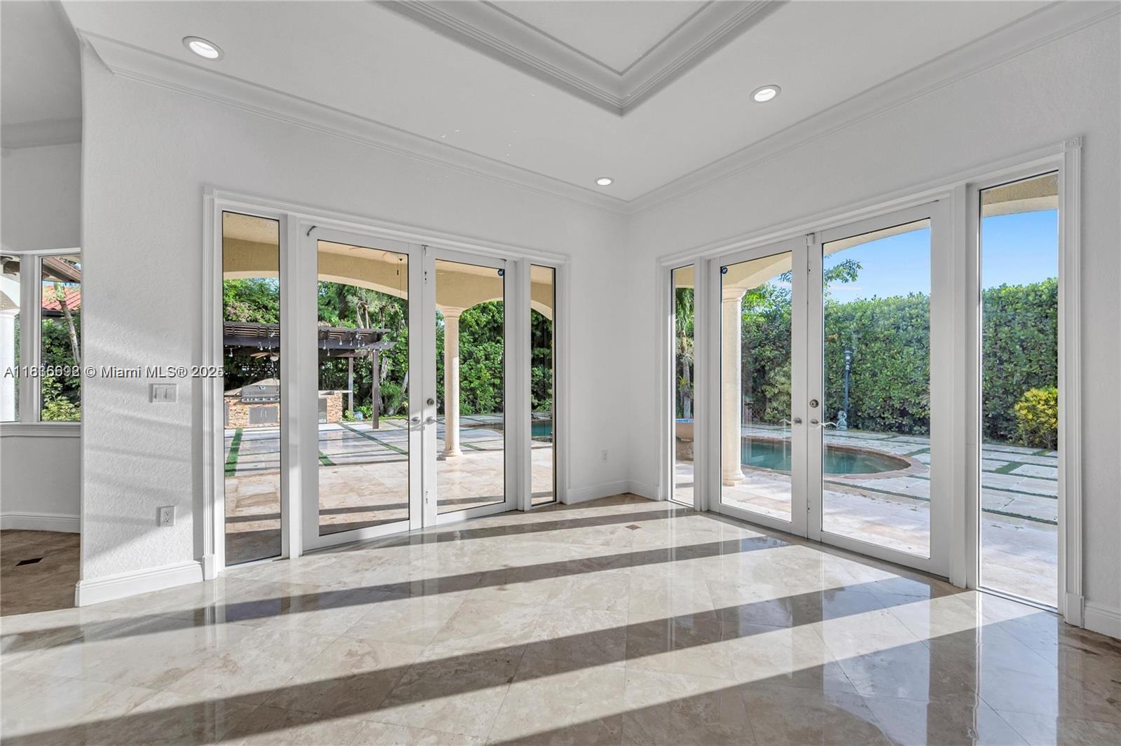 13400 SW 83rd Ave, Pinecrest, Florida image 17