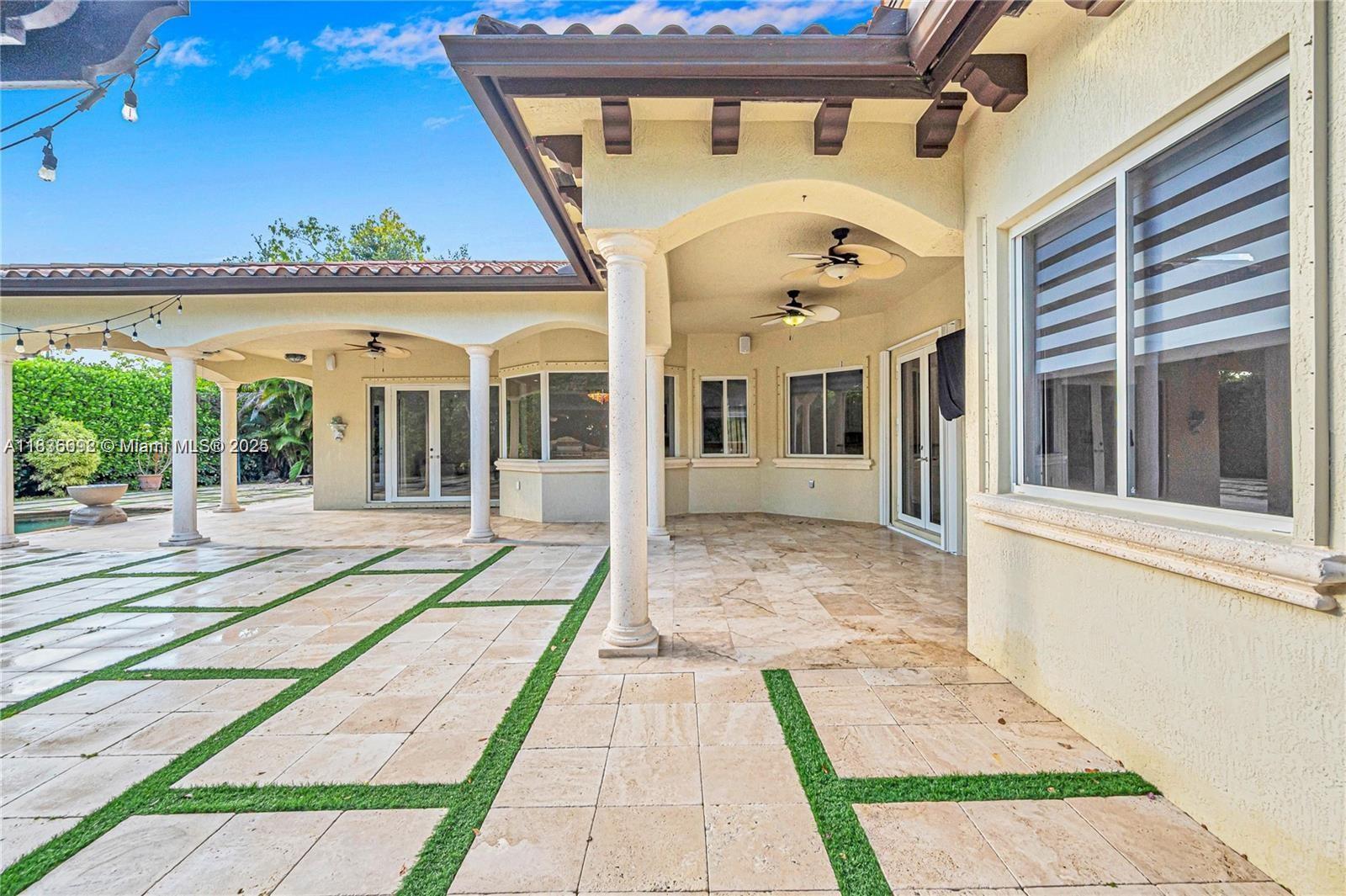13400 SW 83rd Ave, Pinecrest, Florida image 27