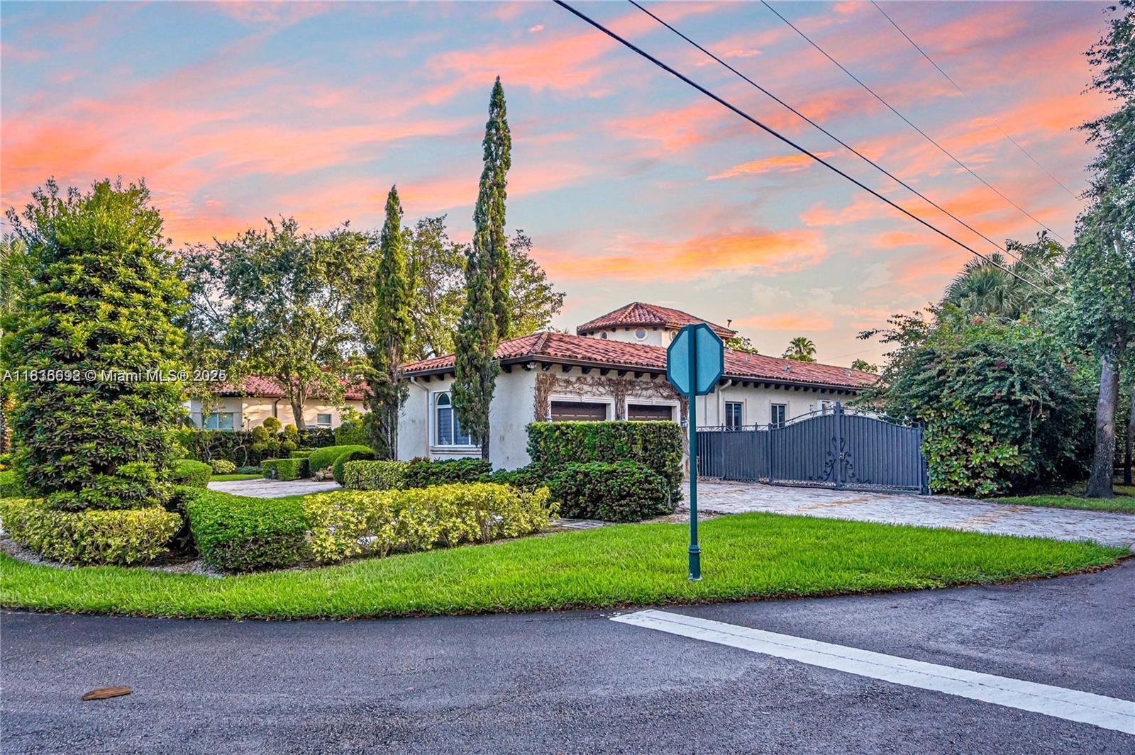 13400 SW 83rd Ave, Pinecrest, Florida image 45