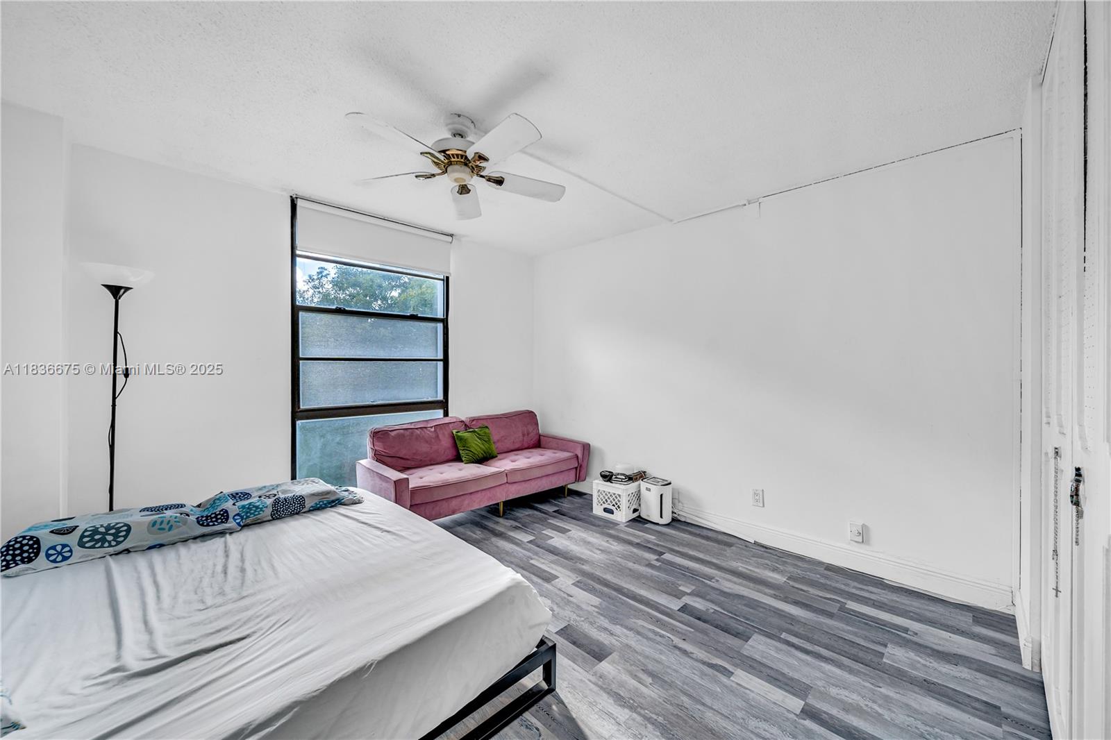 3401 N Country Club Dr #308, Aventura, Florida image 11