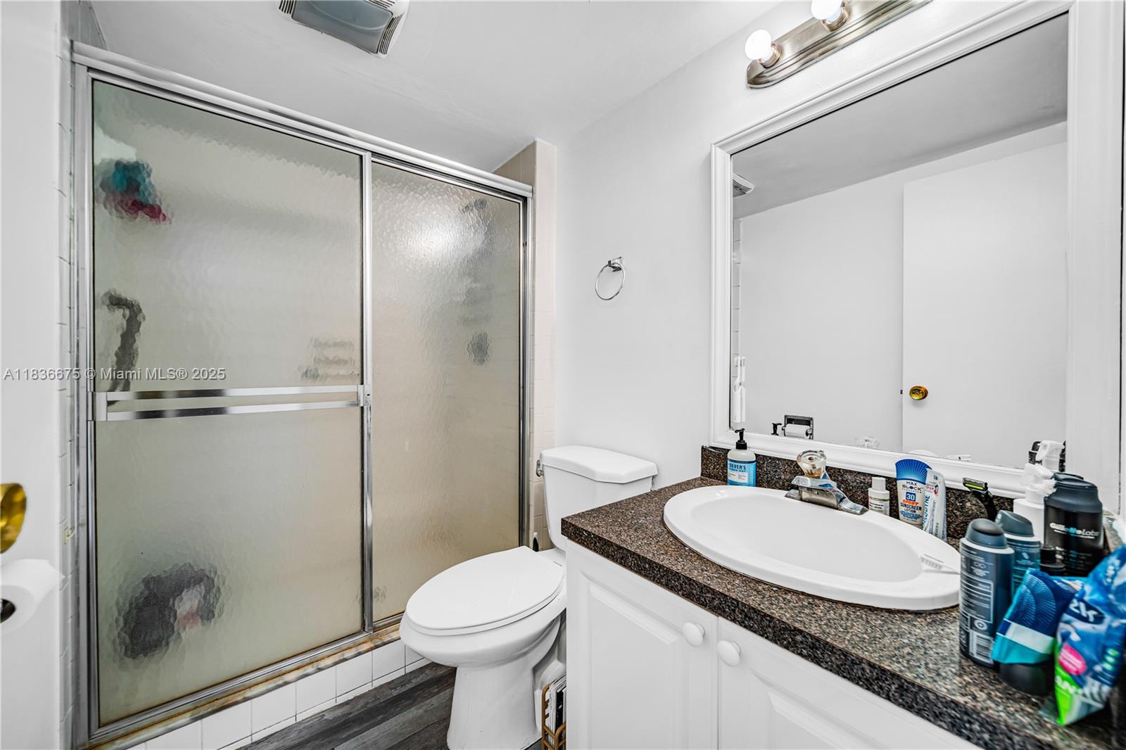 3401 N Country Club Dr #308, Aventura, Florida image 12