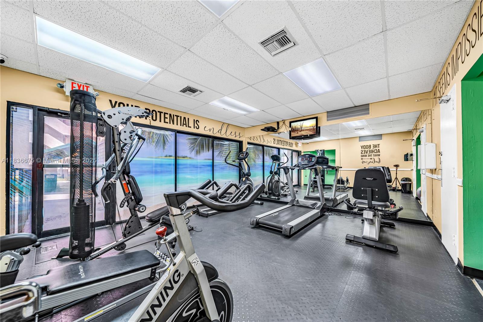 3401 N Country Club Dr #308, Aventura, Florida image 19