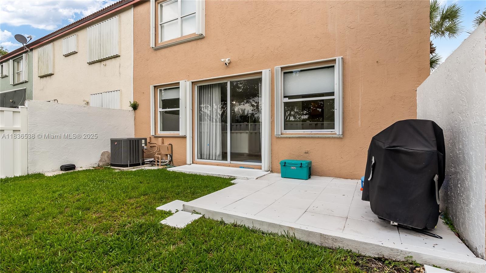 15107 NW 8th St, Pembroke Pines, Florida image 12