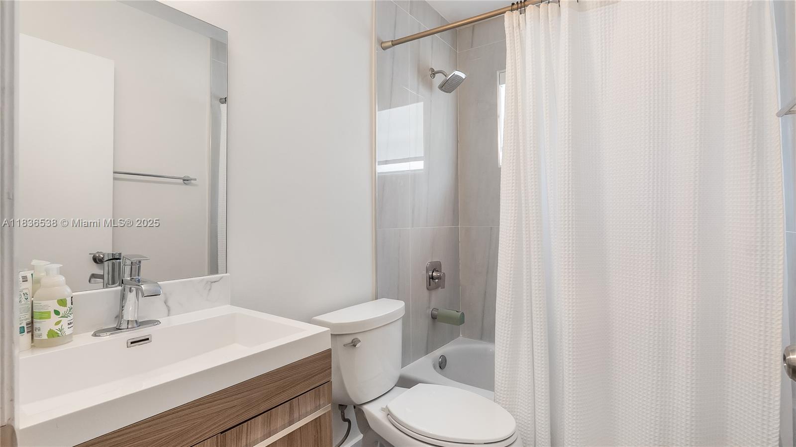 15107 NW 8th St, Pembroke Pines, Florida image 31