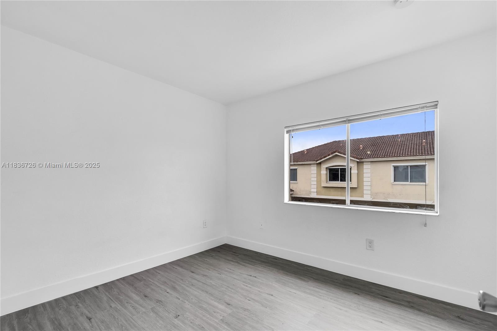 Property photo # 3