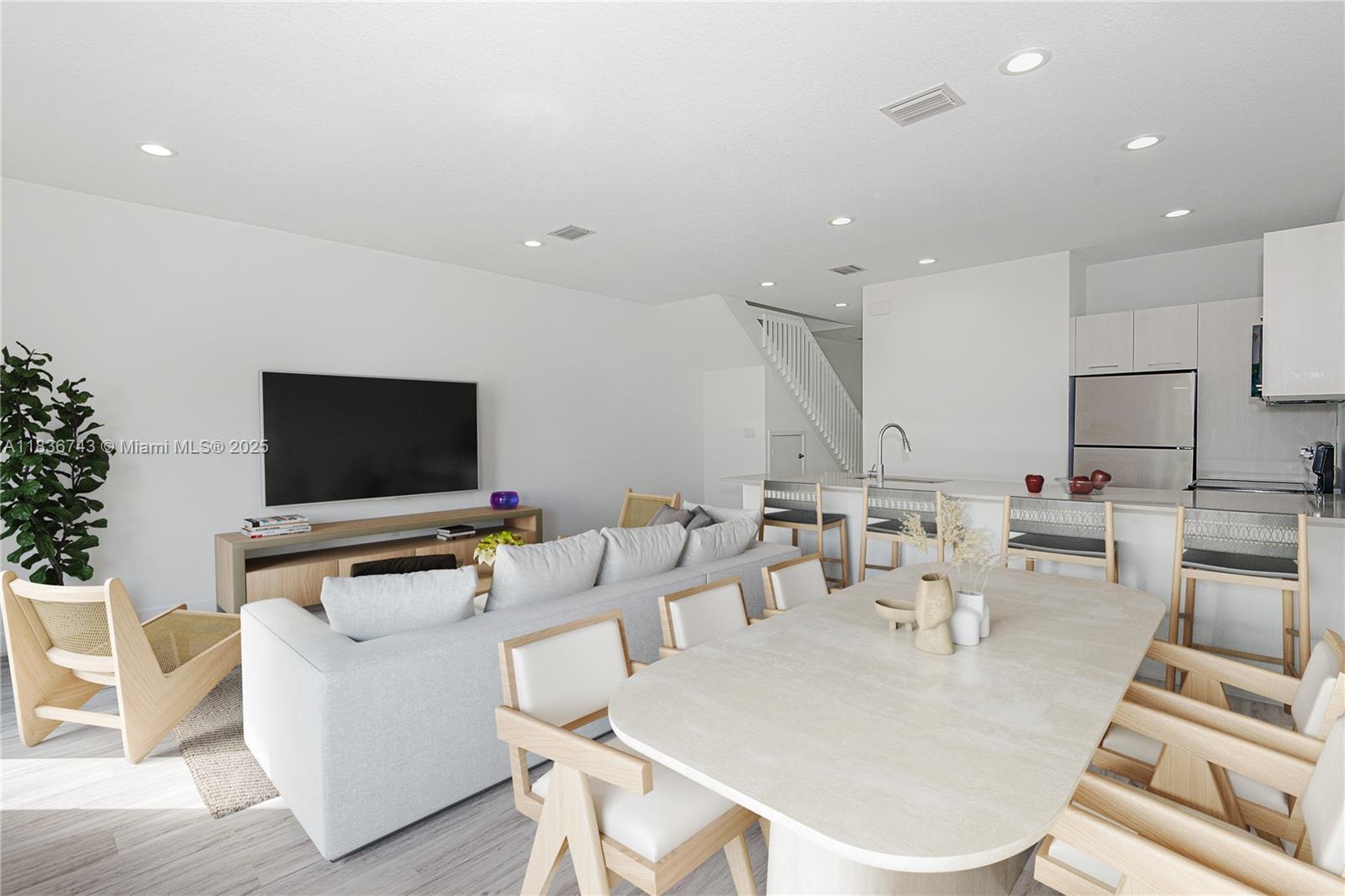 1313 NW 27 Terr