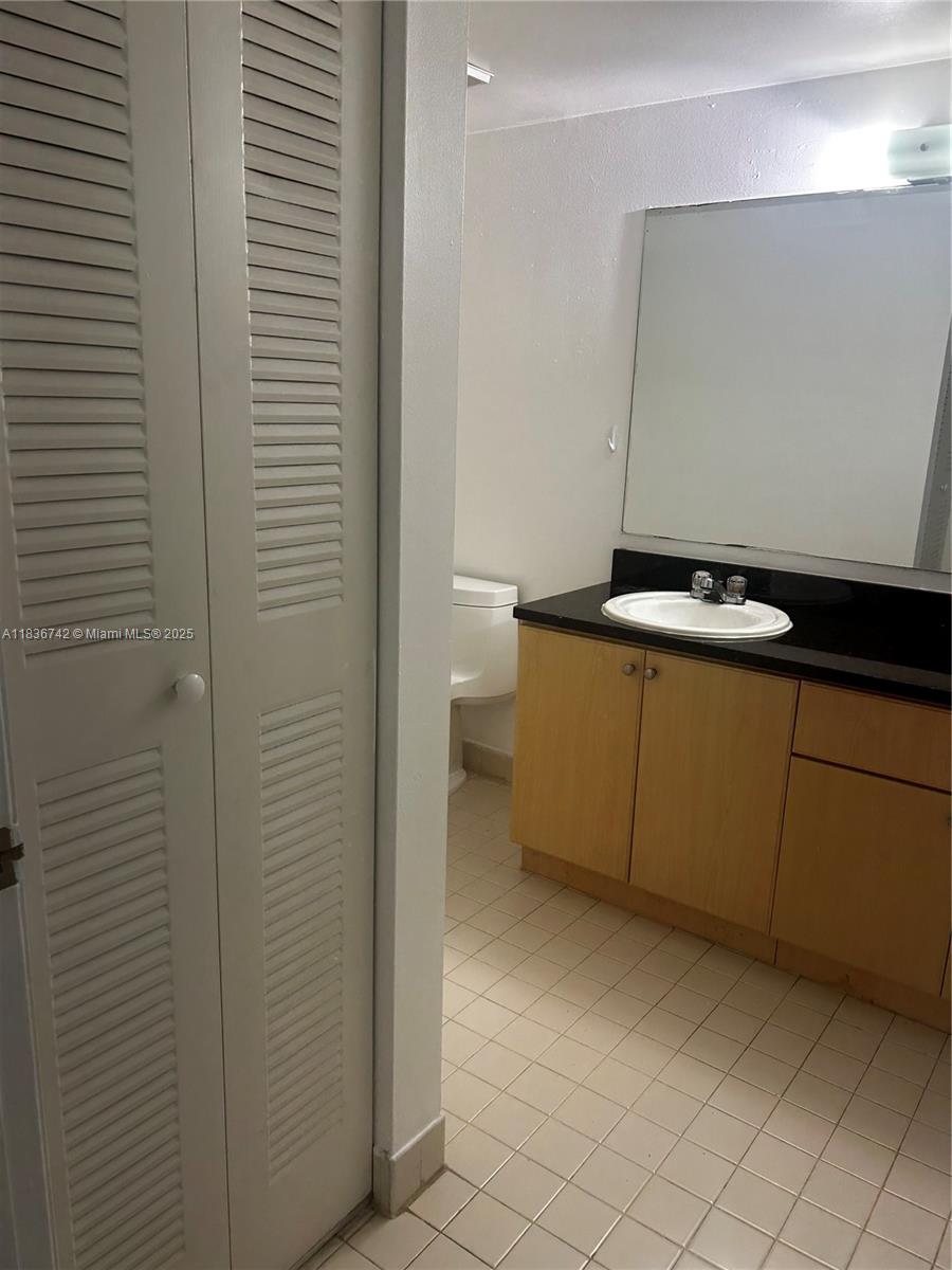 7110 NW 179th St #110, Hialeah, Florida image 12
