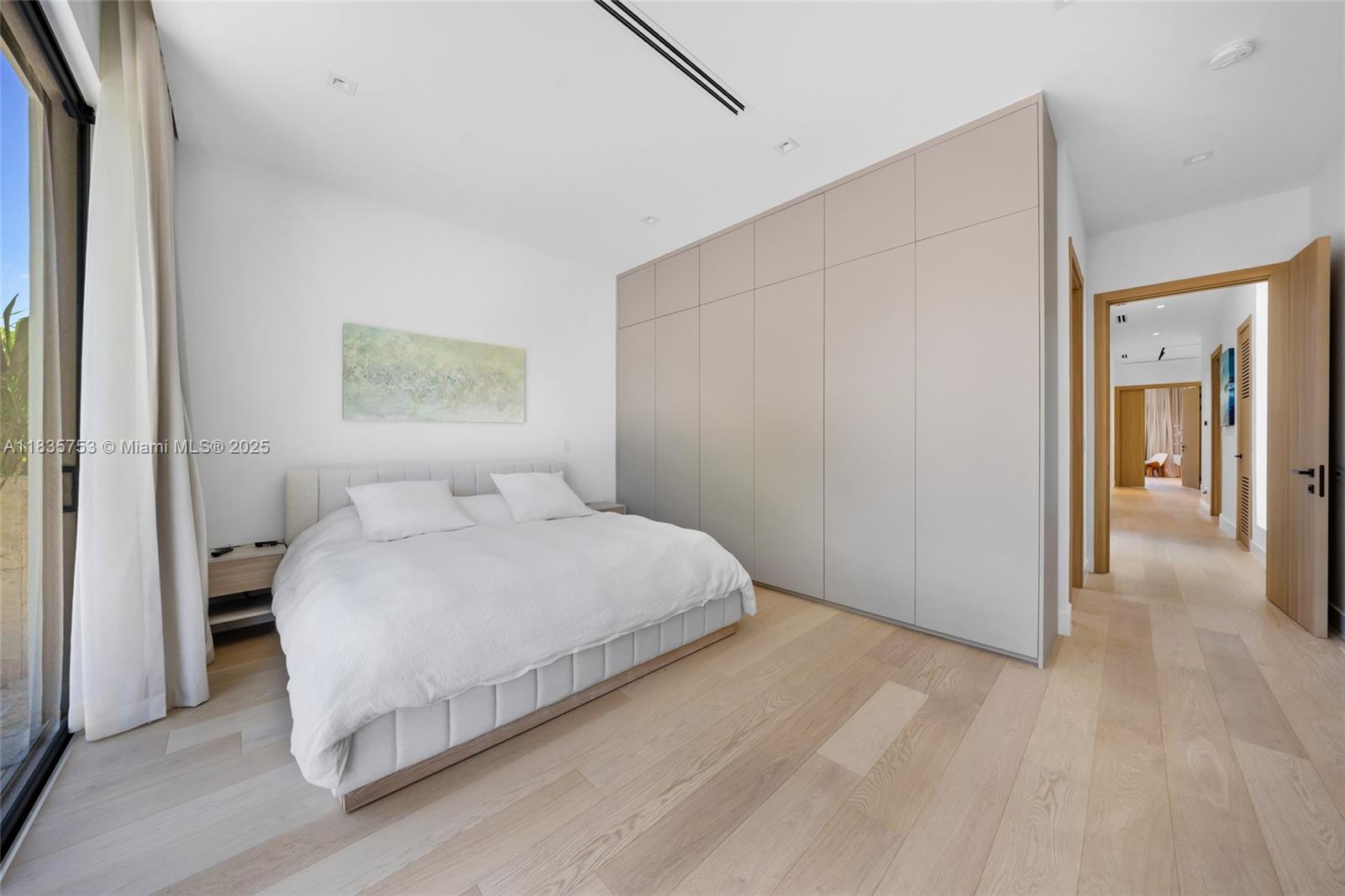 1351 SW 16th St, Miami, Florida image 37
