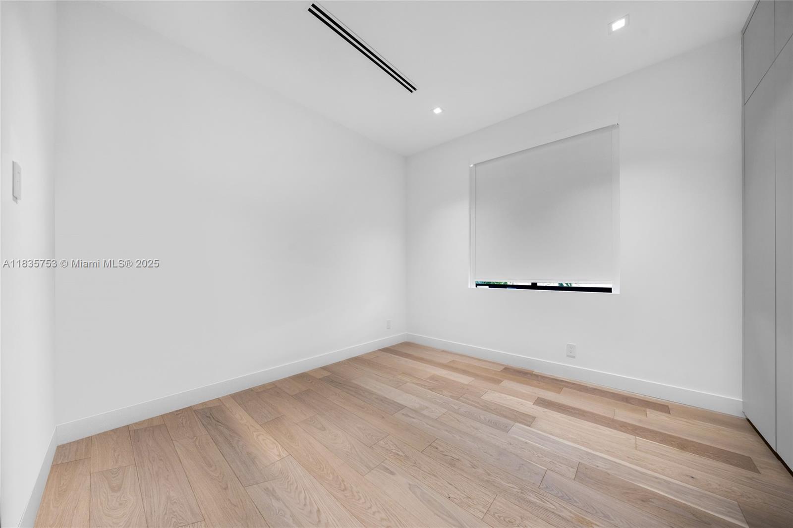 1351 SW 16th St, Miami, Florida image 39