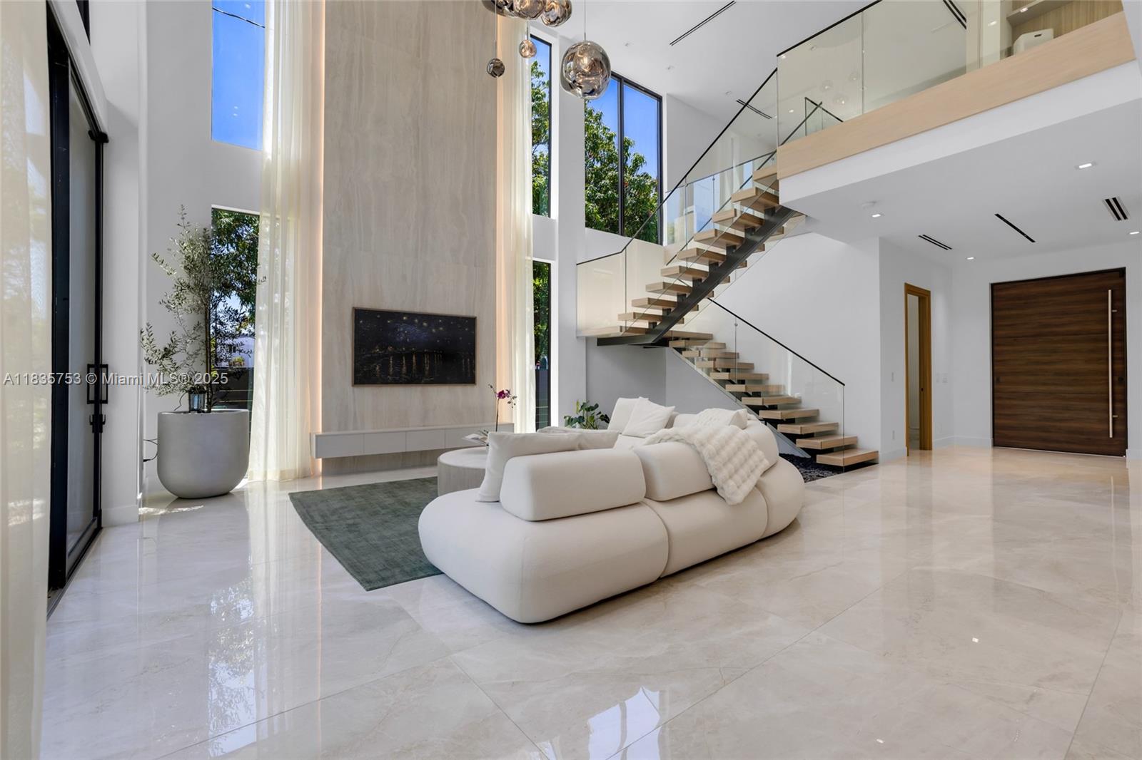 1351 SW 16th St, Miami, Florida image 9