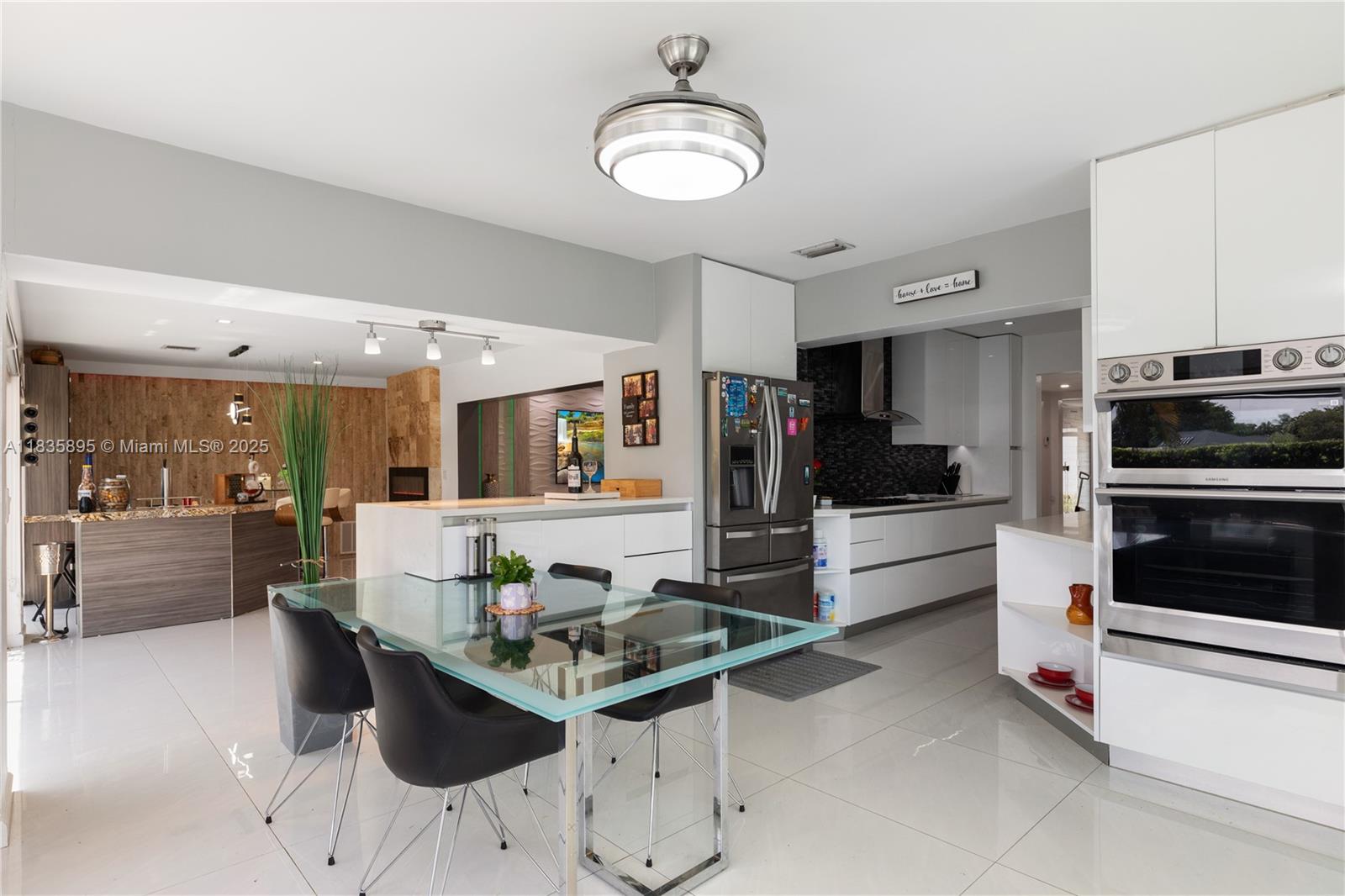 5712 White Hickory Cir, Tamarac, Florida image 21