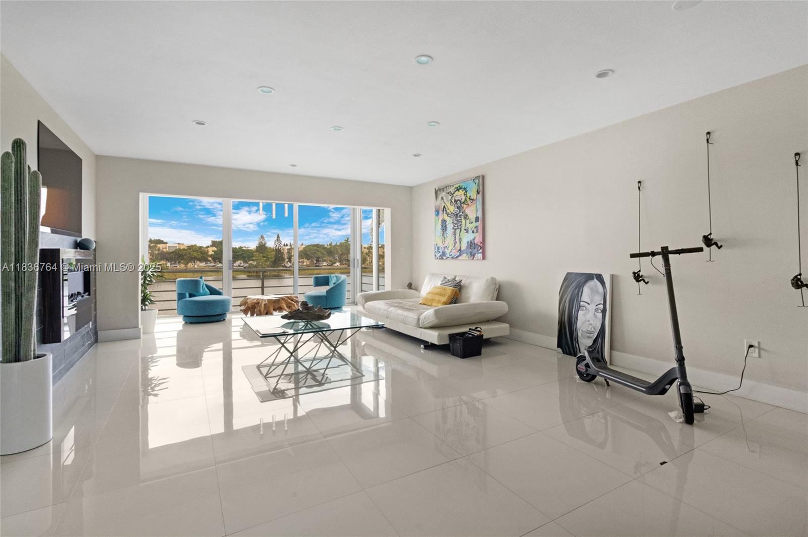 120 NW 41st St, Miami, Florida image 3