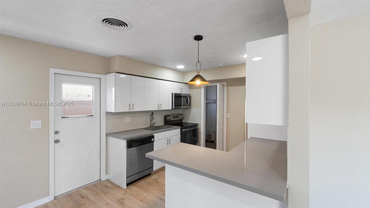Property photo # 4