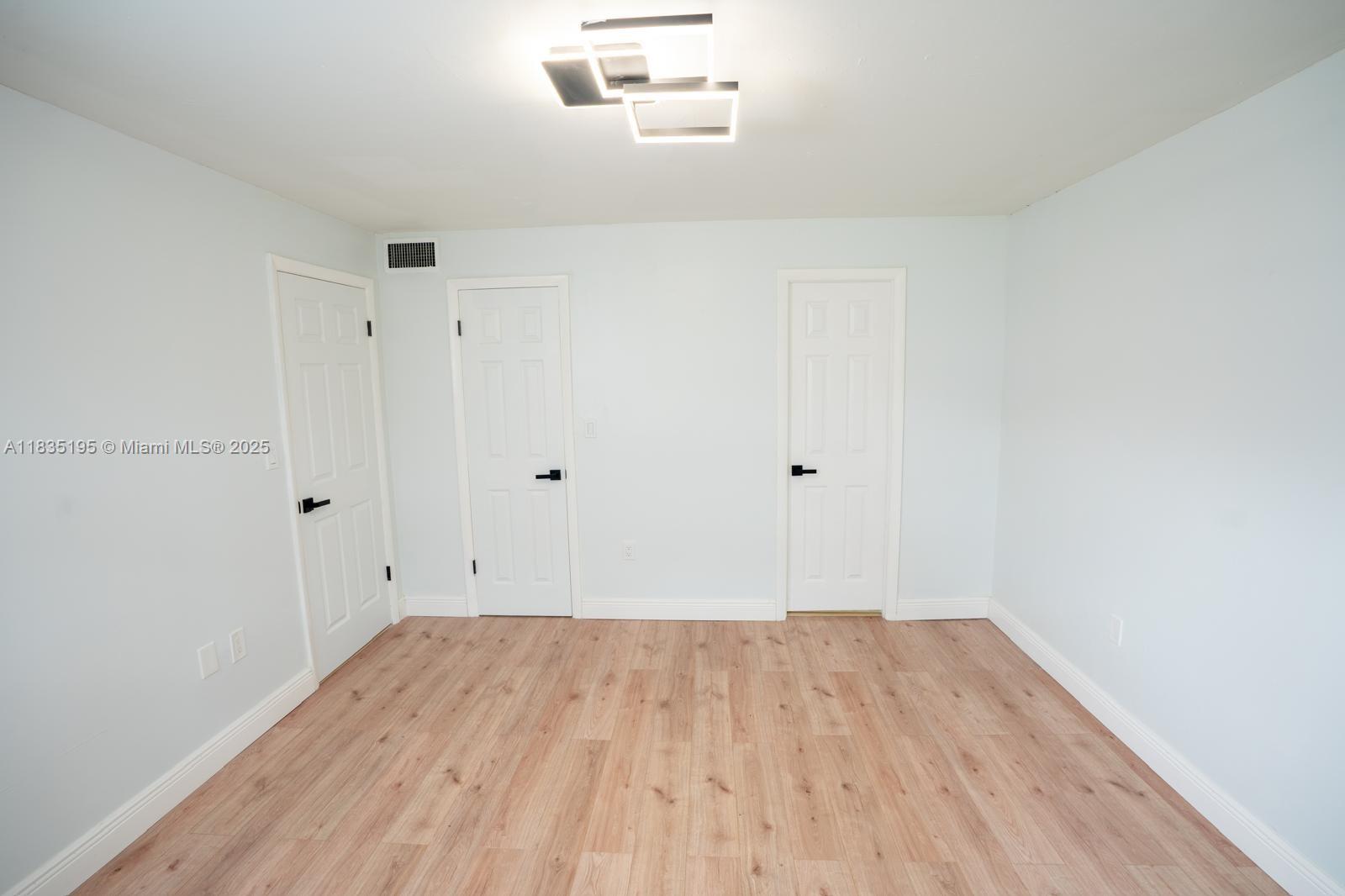 2780 N Pine Island Rd #211, Sunrise, Florida image 25