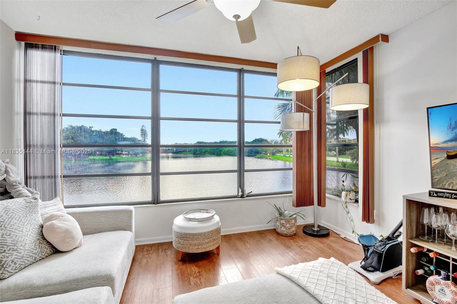 1532 Whitehall Dr #202, Davie, Florida image 30