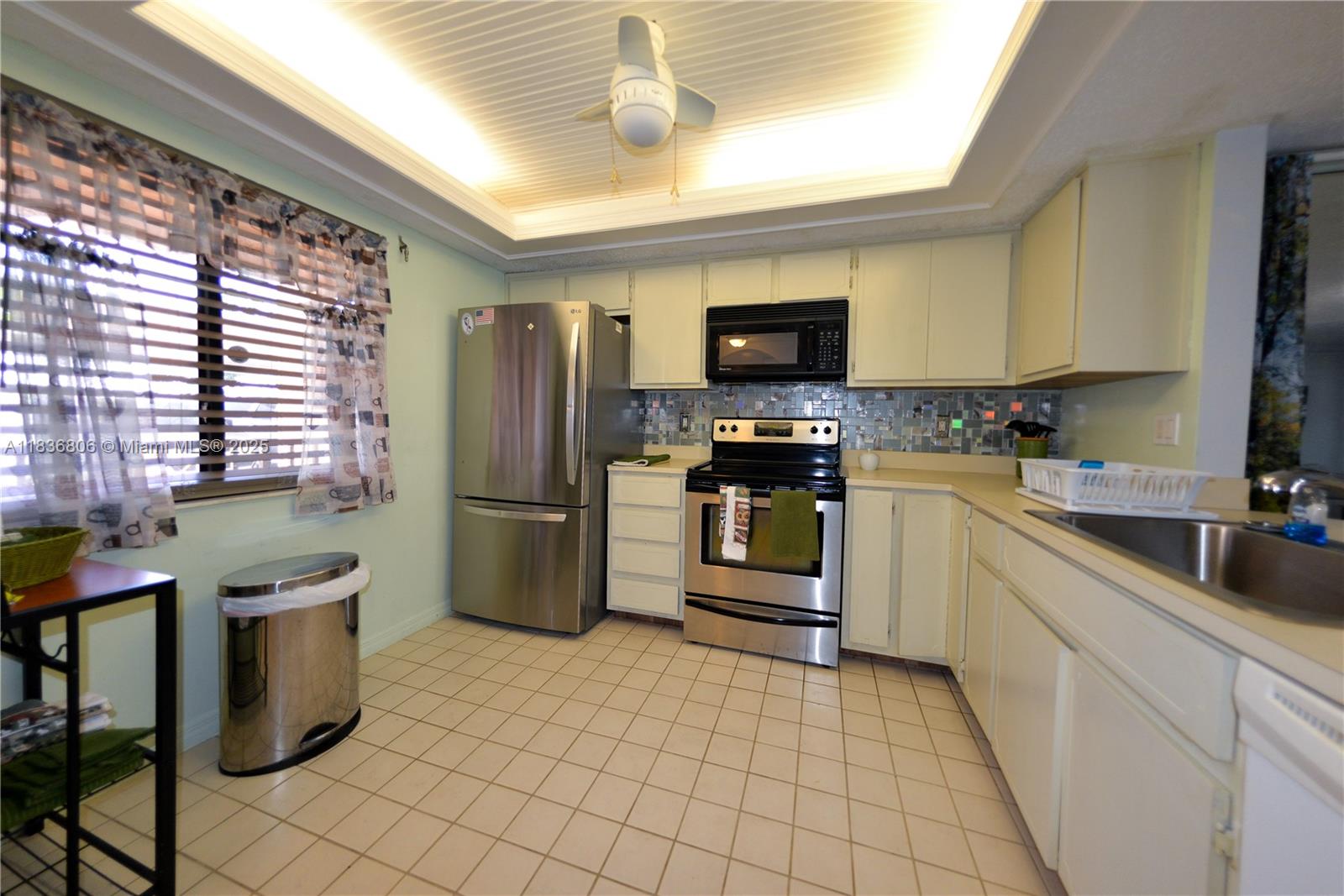3708 SE 12th Ave #104, Cape Coral, Florida image 4