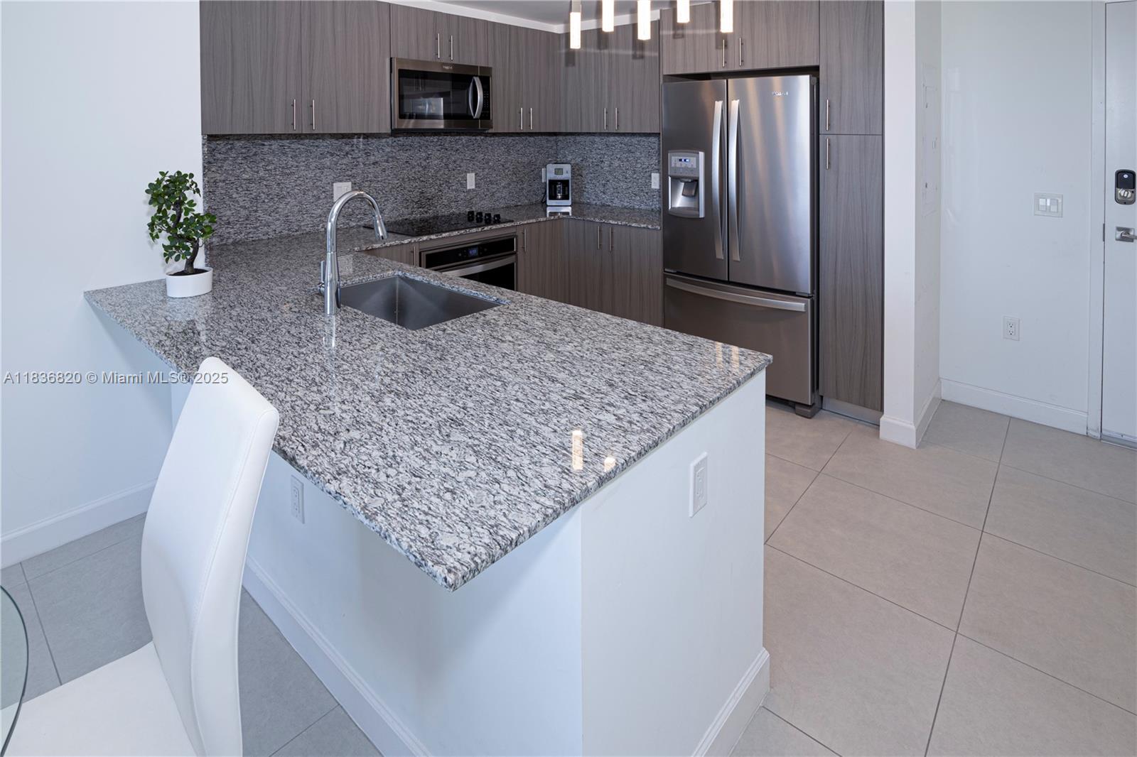 Property photo # 9