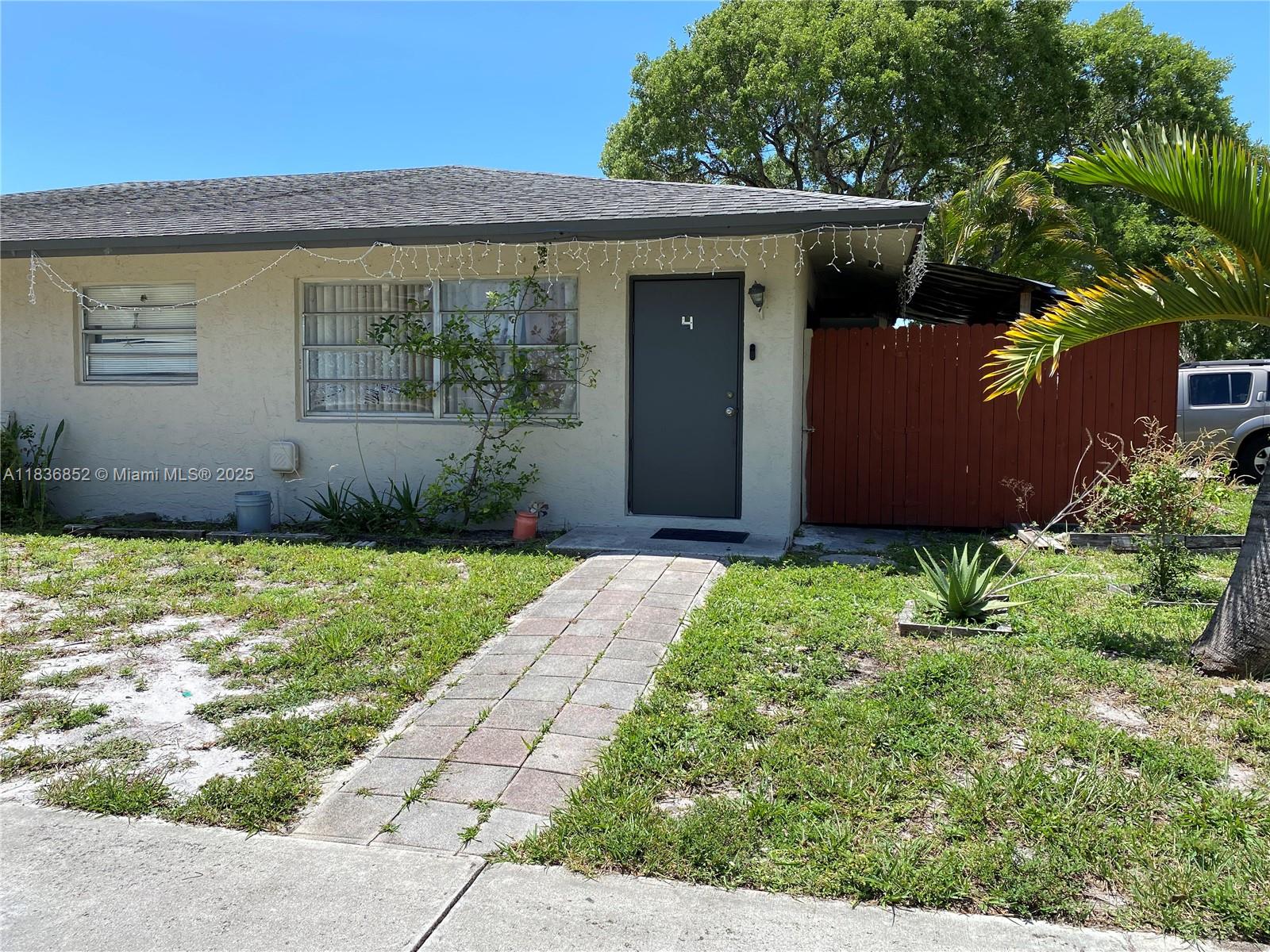 Property photo # 0
