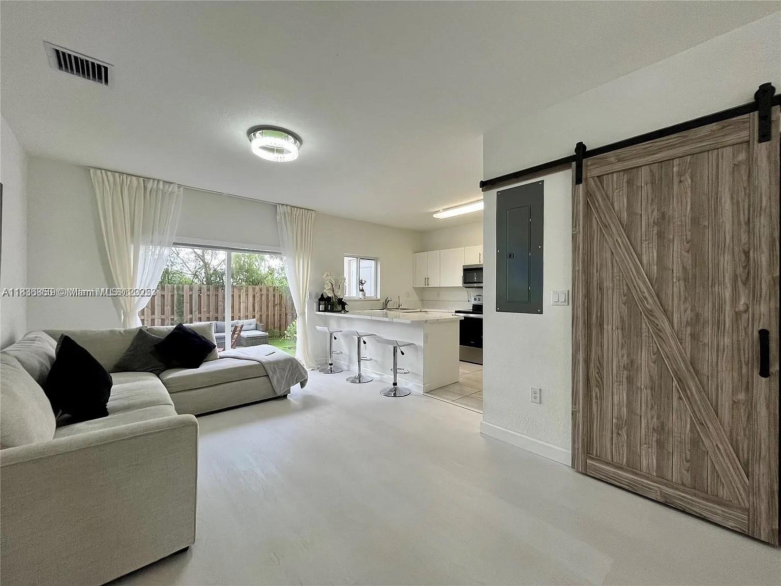 1214 NW 4th Ln #1214, Florida City, Florida image 9