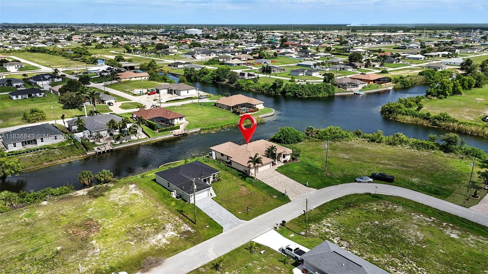Residential, Cape Coral, Florida image 23