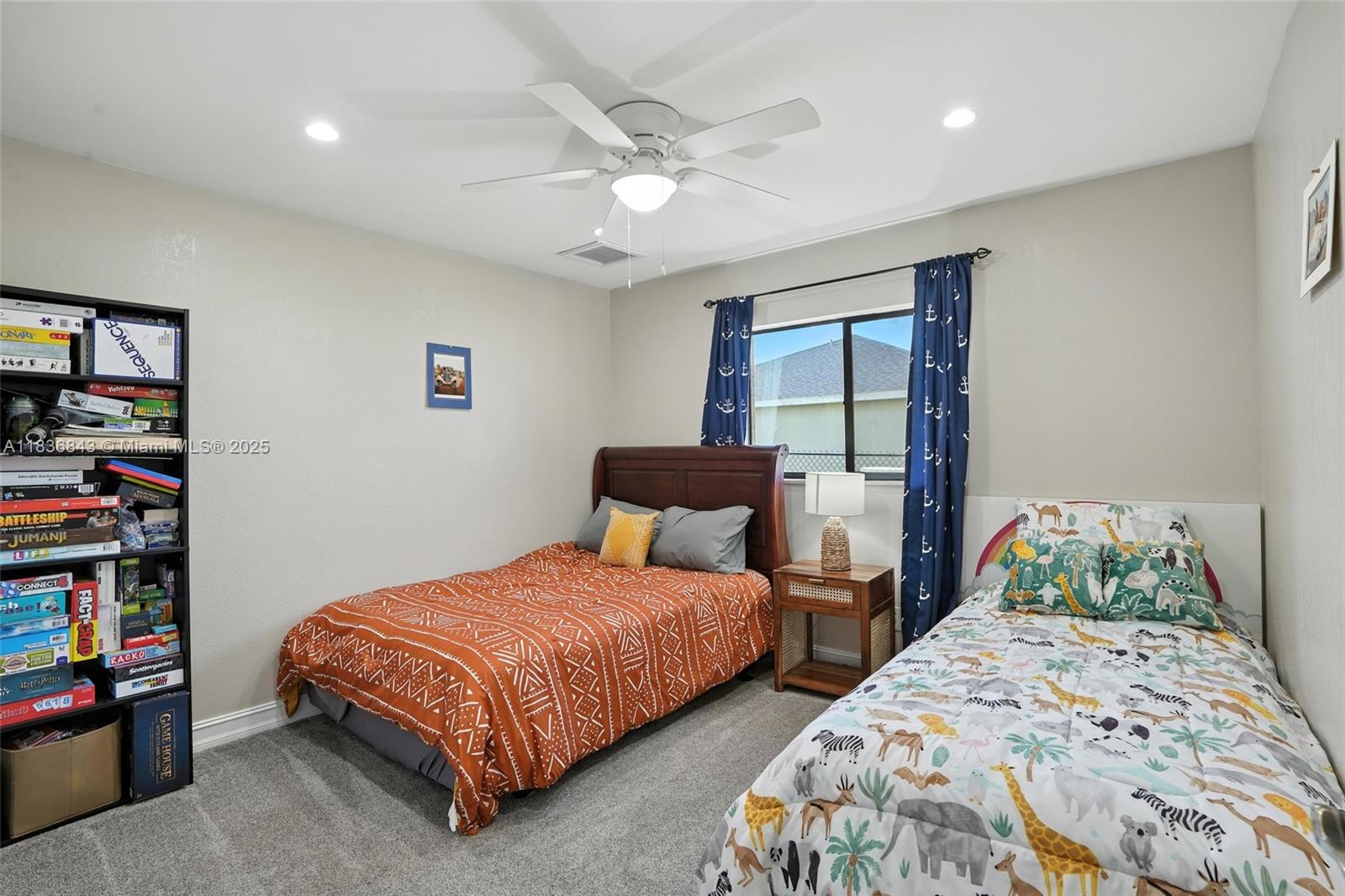 Residential, Cape Coral, Florida image 29