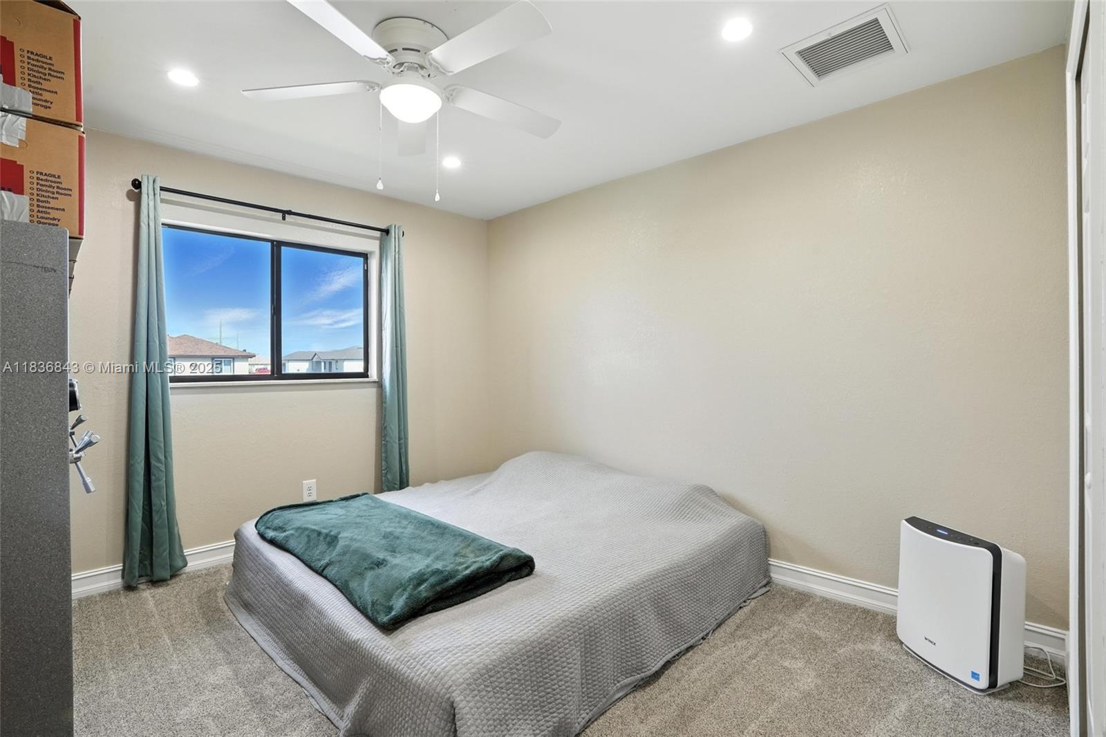 Residential, Cape Coral, Florida image 33