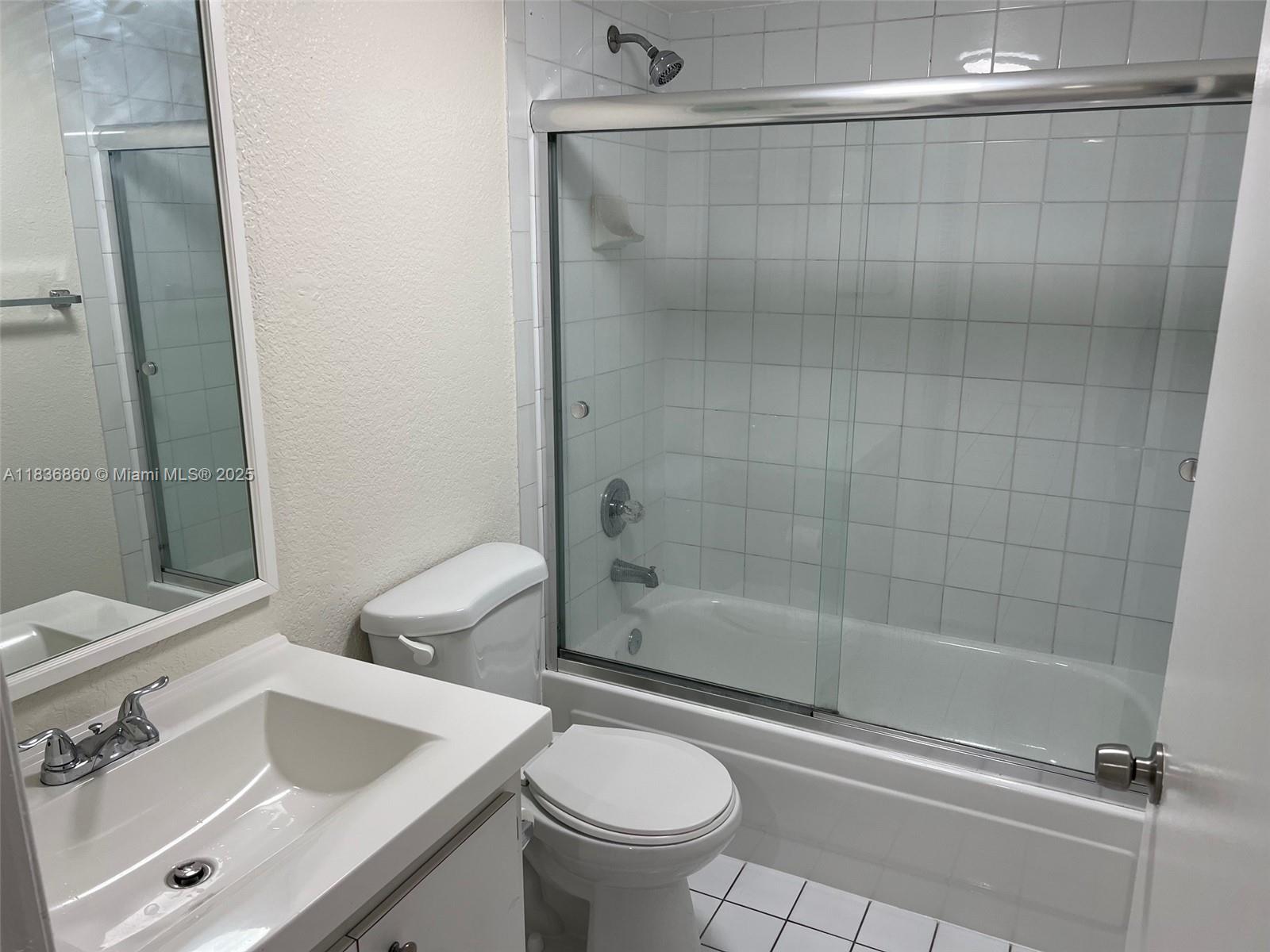 6060 W 21st Ct #205, Hialeah, Florida image 4