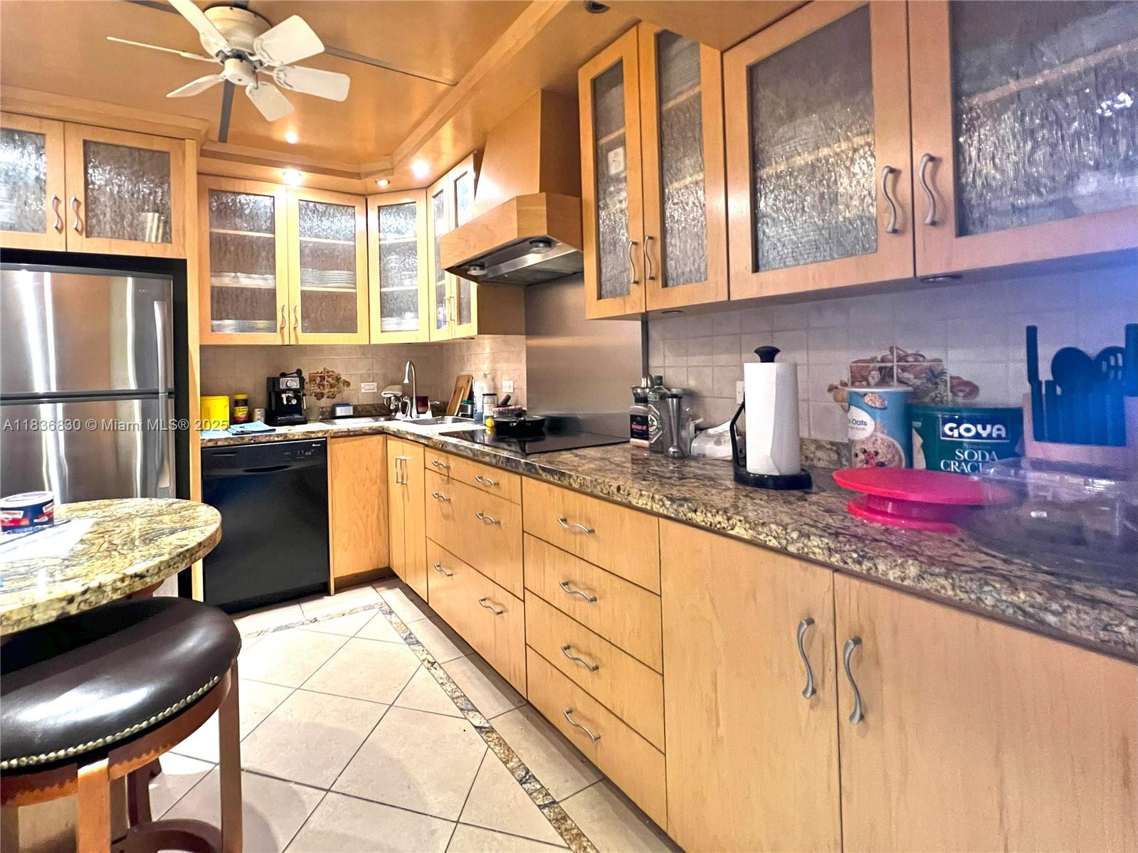 Property photo # 6