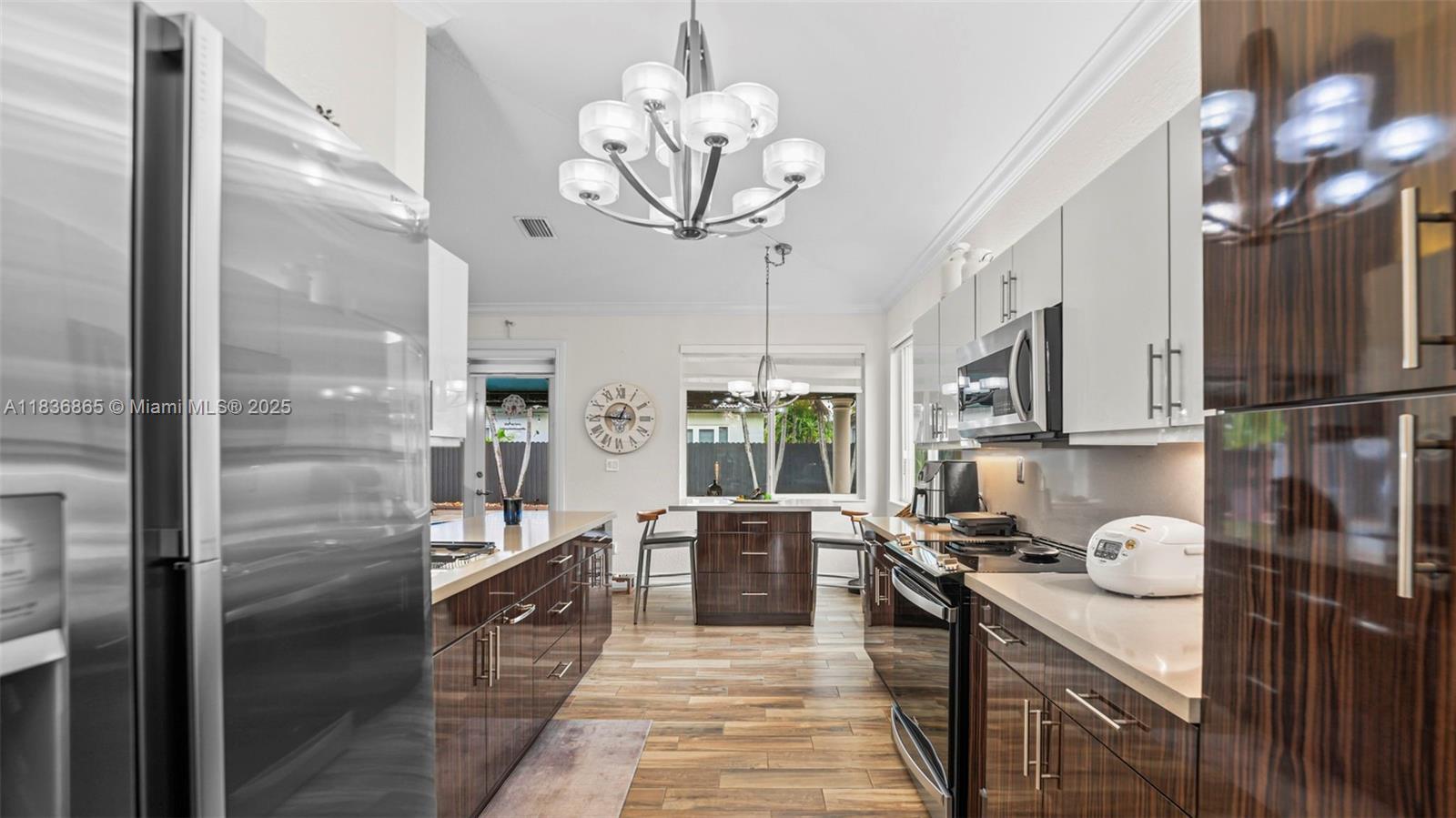 8775 NW 168th St, Miami Lakes, Florida image 11
