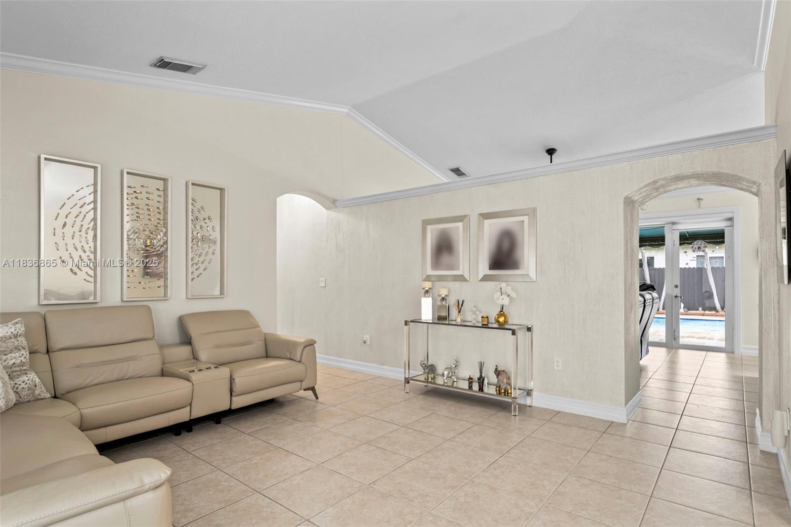 8775 NW 168th St, Miami Lakes, Florida image 4