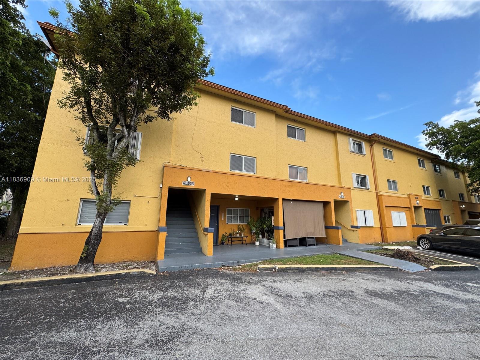 Property photo # 0