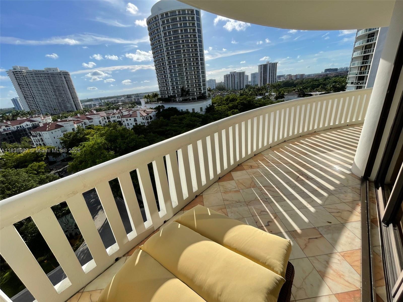 3000 Island Blvd #1103, Aventura, Florida image 32