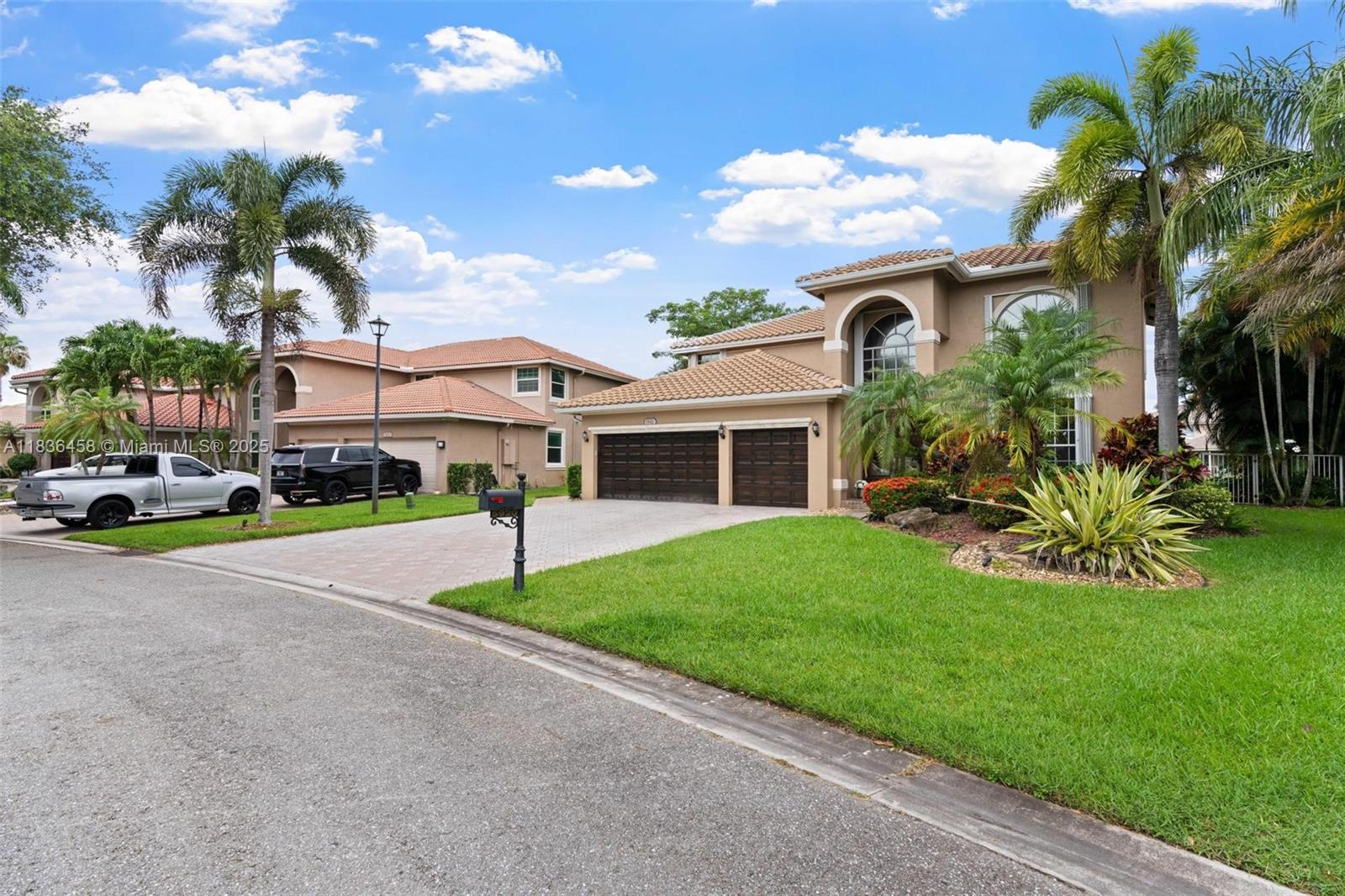 5920 NW 54th Cir, Coral Springs, Florida image 9