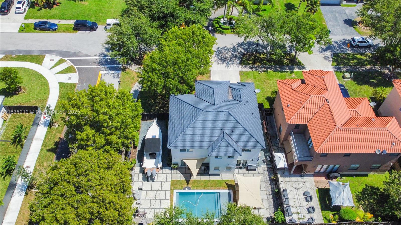 8490 SW 199th St, Cutler Bay, Florida image 36