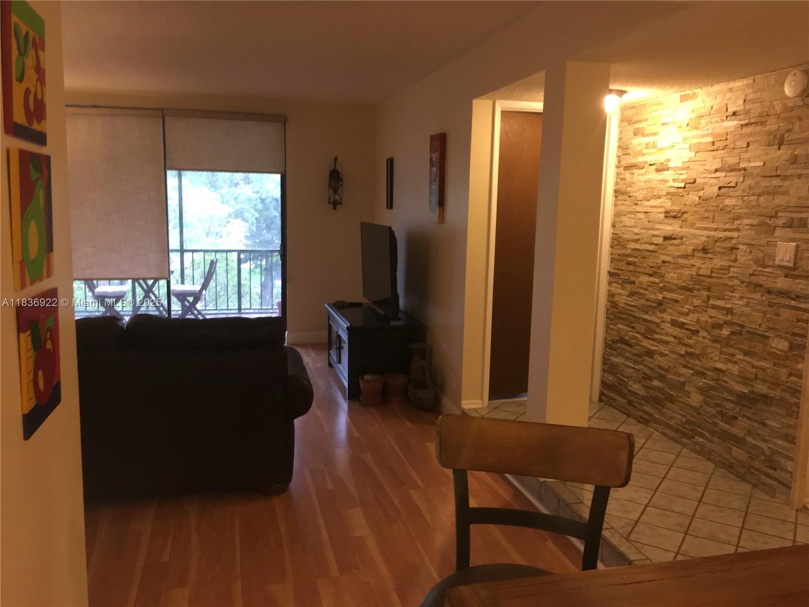 Property photo # 6